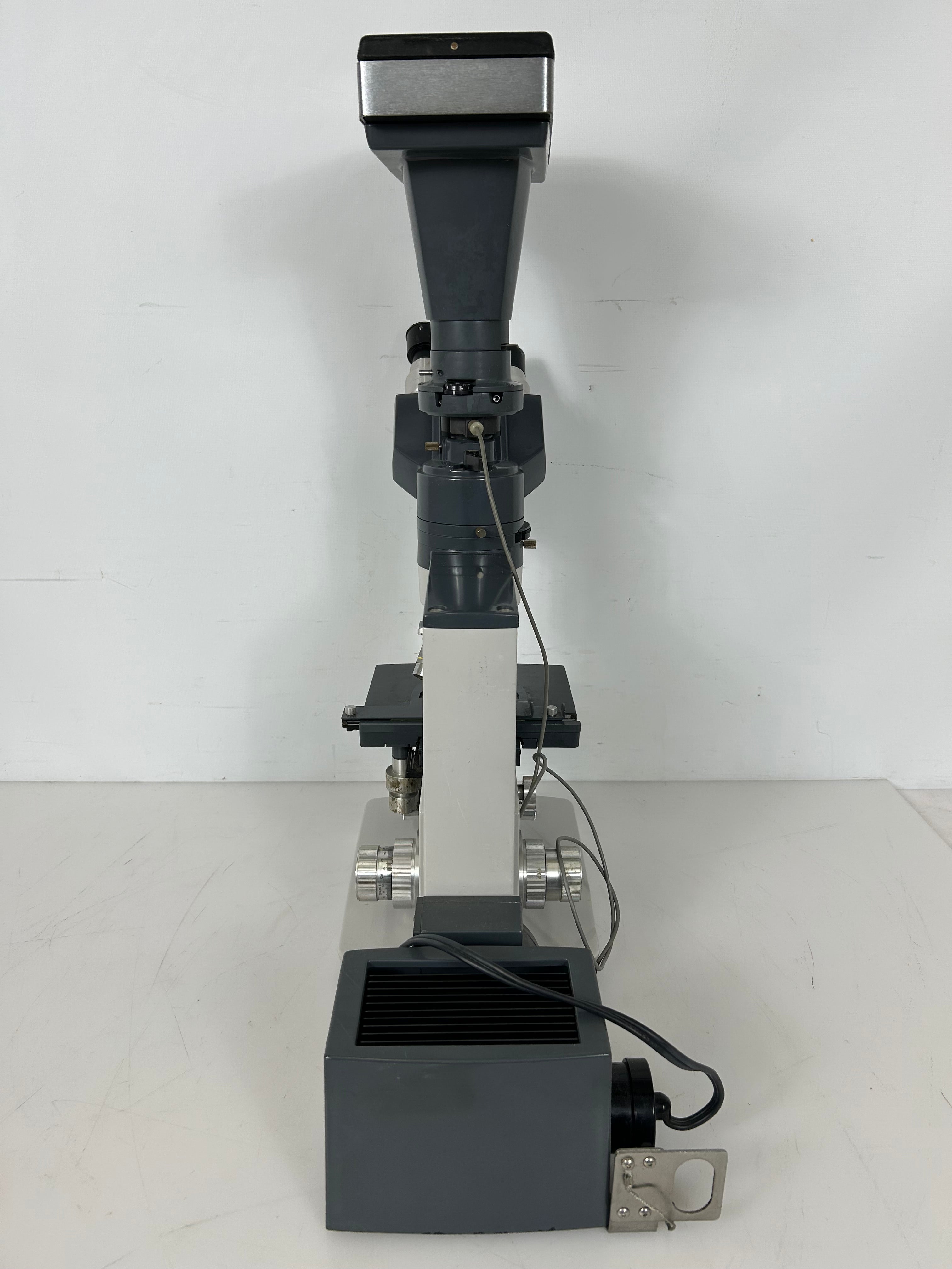 American Optical One-Ten Microstar Trinocular Laboratory Microscope with Polaroid Camera Attatchment *Untested*