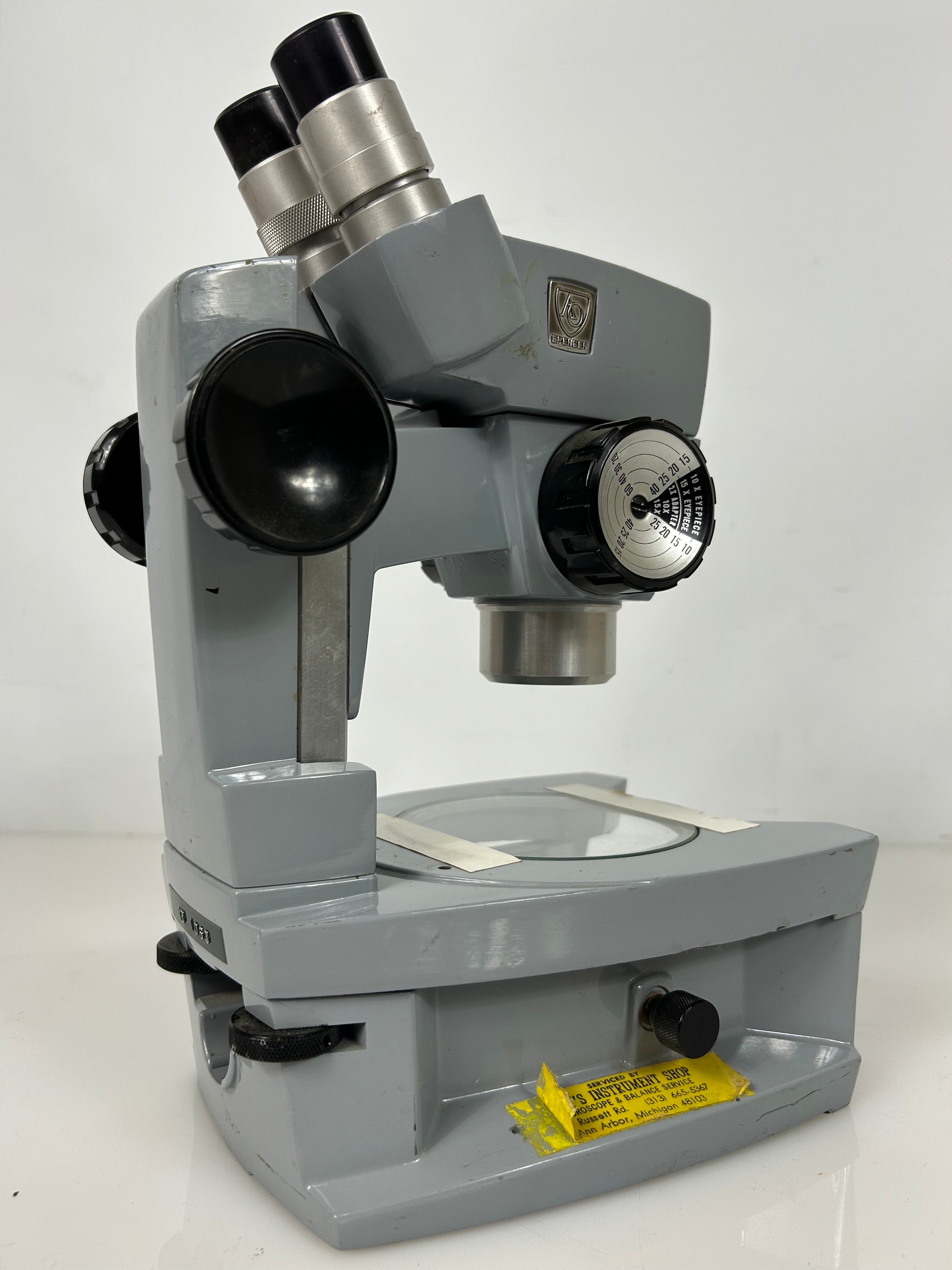 American Optical Spencer Cycloptic Stereo Microscope w/ 2 eye pieces