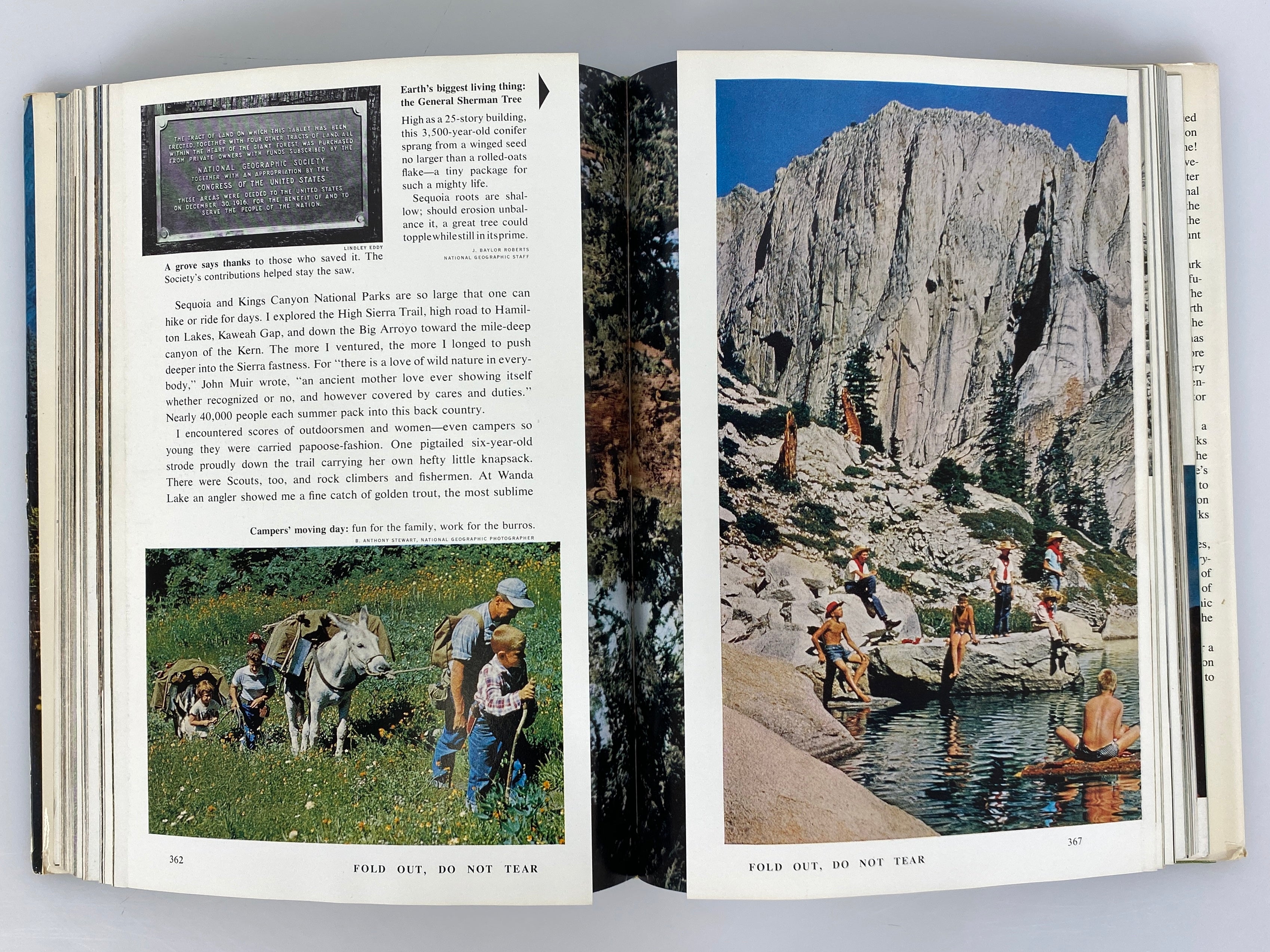 America's Wonderlands The National Parks w Map 1966 Nat Geo HC