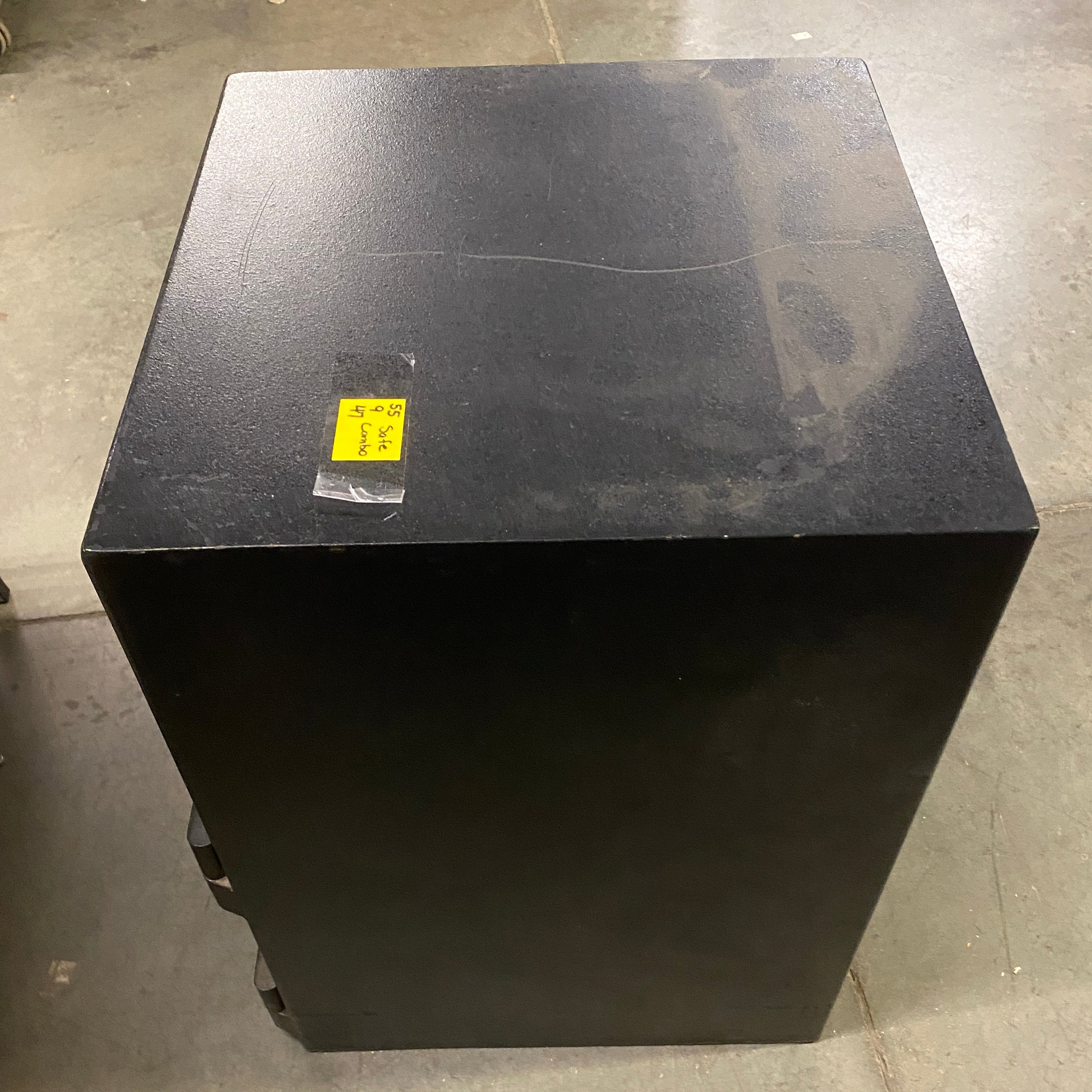 AMSEC Black Combination Safe w/ Drop Box
