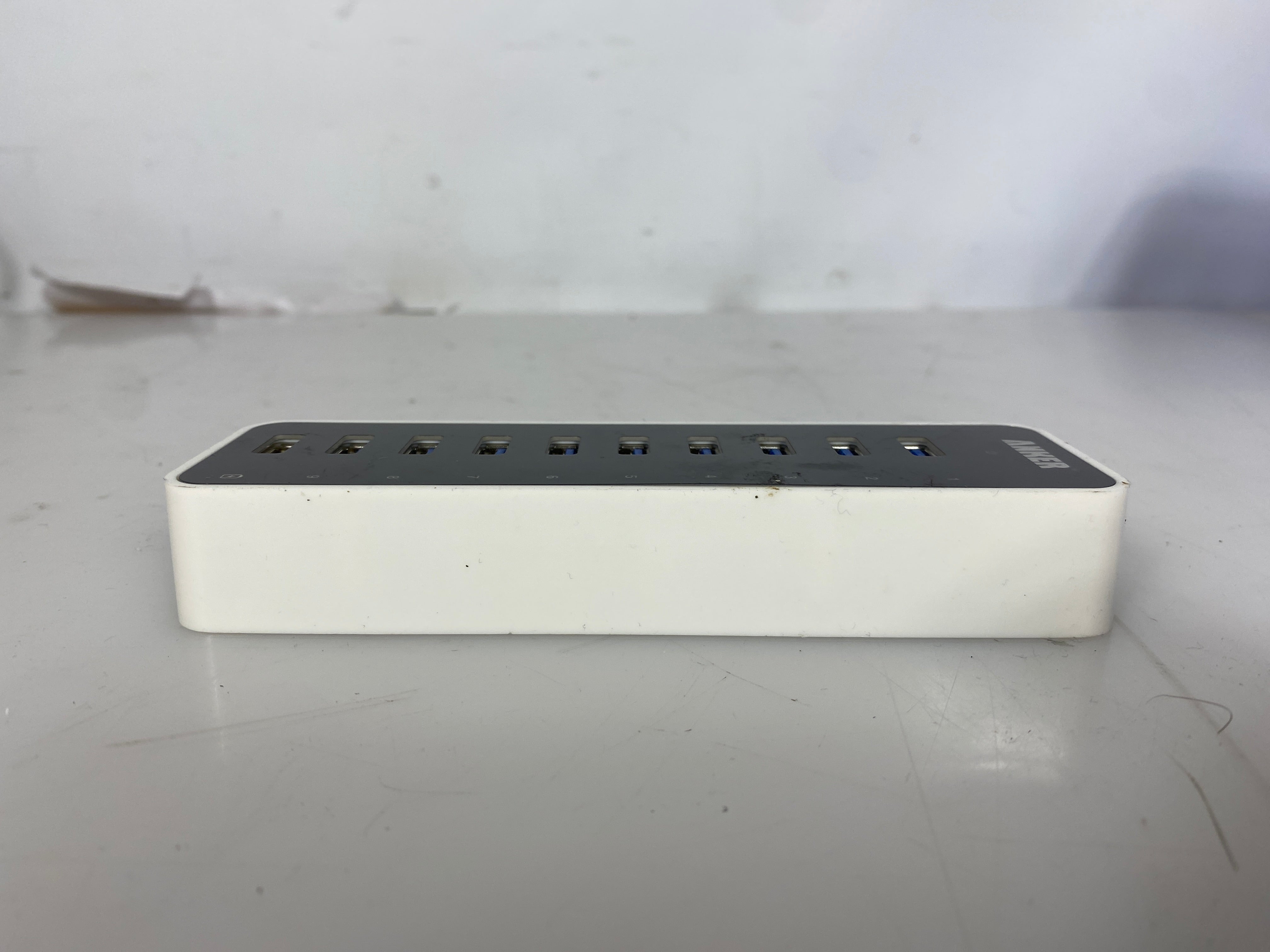 Anker 68ANHUB-B10A(BW-U3038A-1) USB A Hub