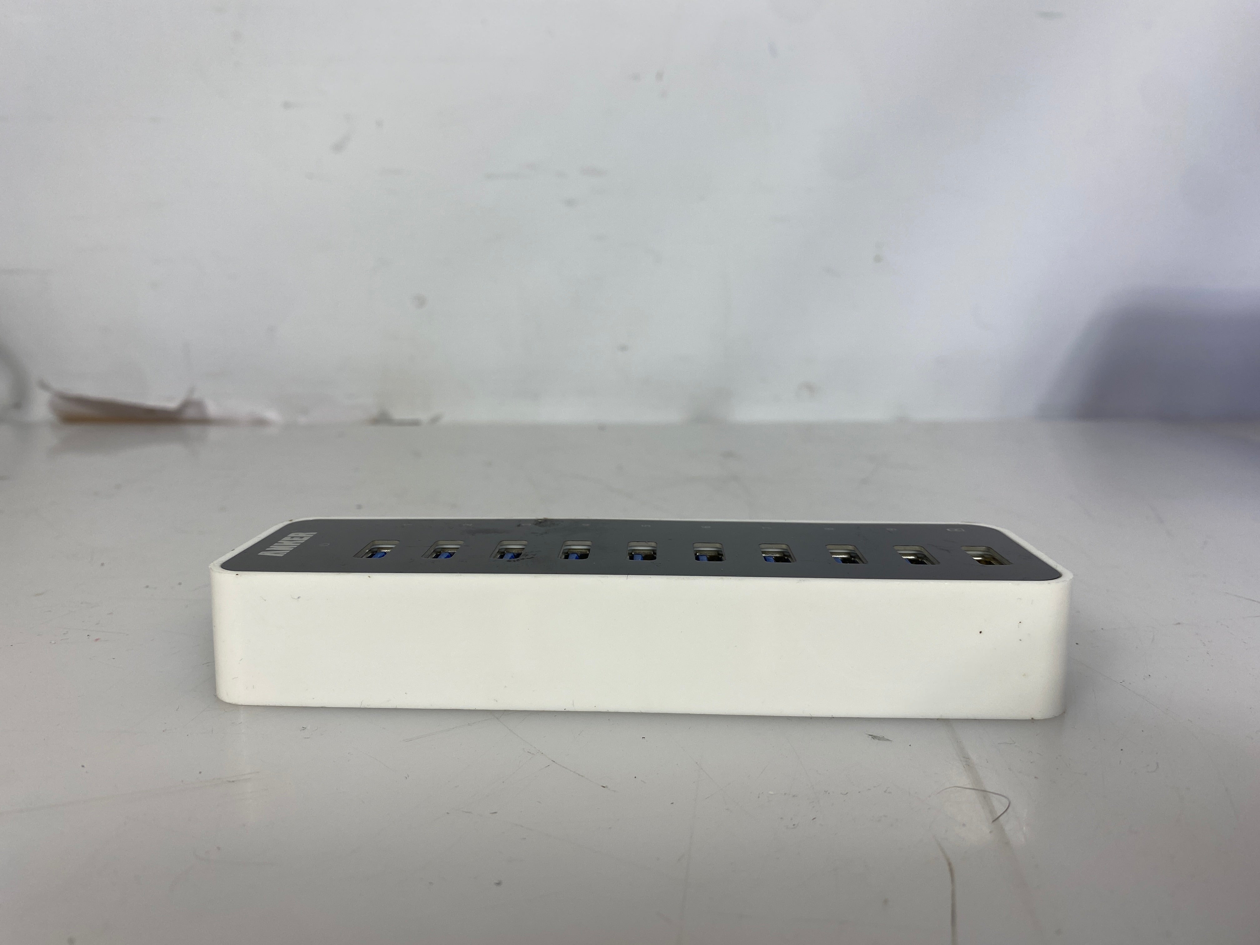 Anker 68ANHUB-B10A(BW-U3038A-1) USB A Hub