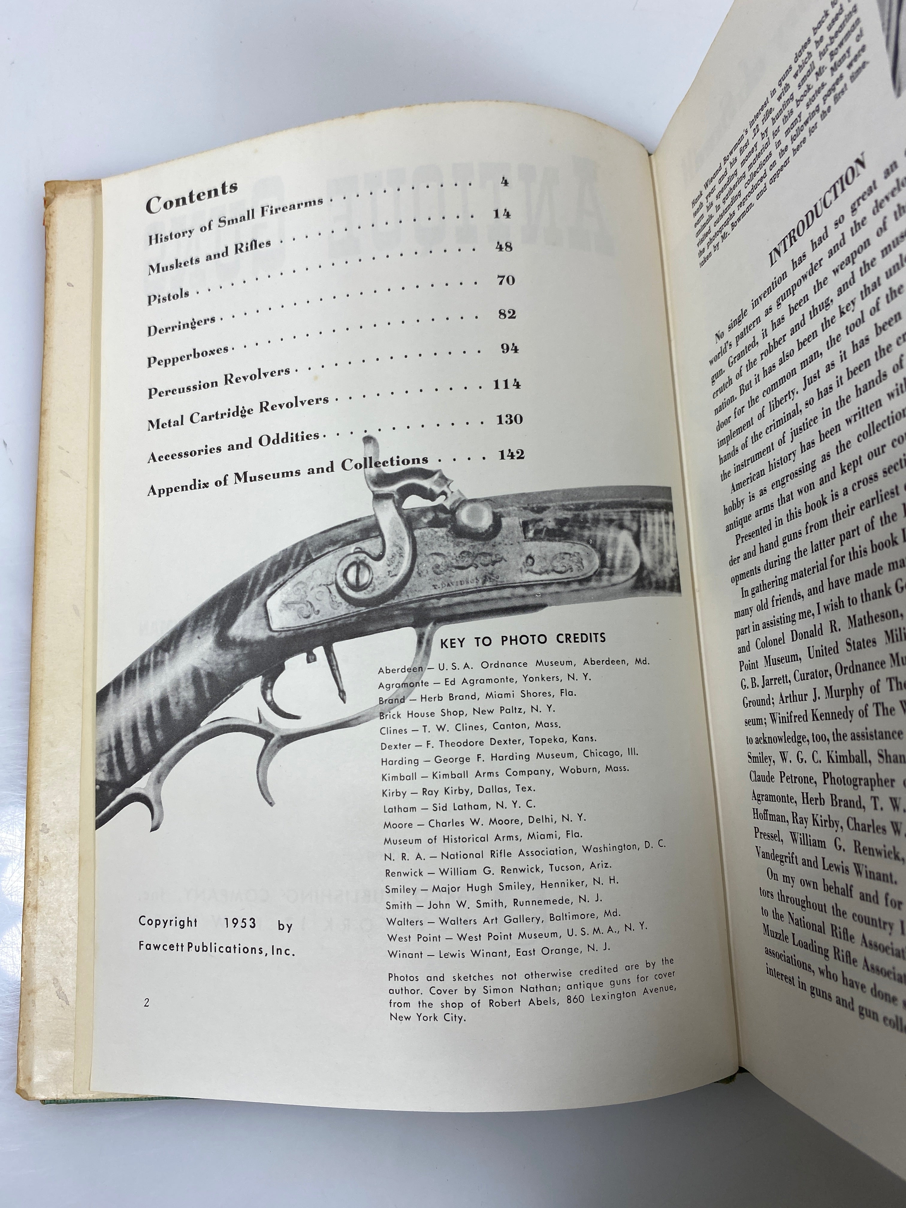 Antique Guns by Bowman Arco Publishing Co. 1950 HCDJ