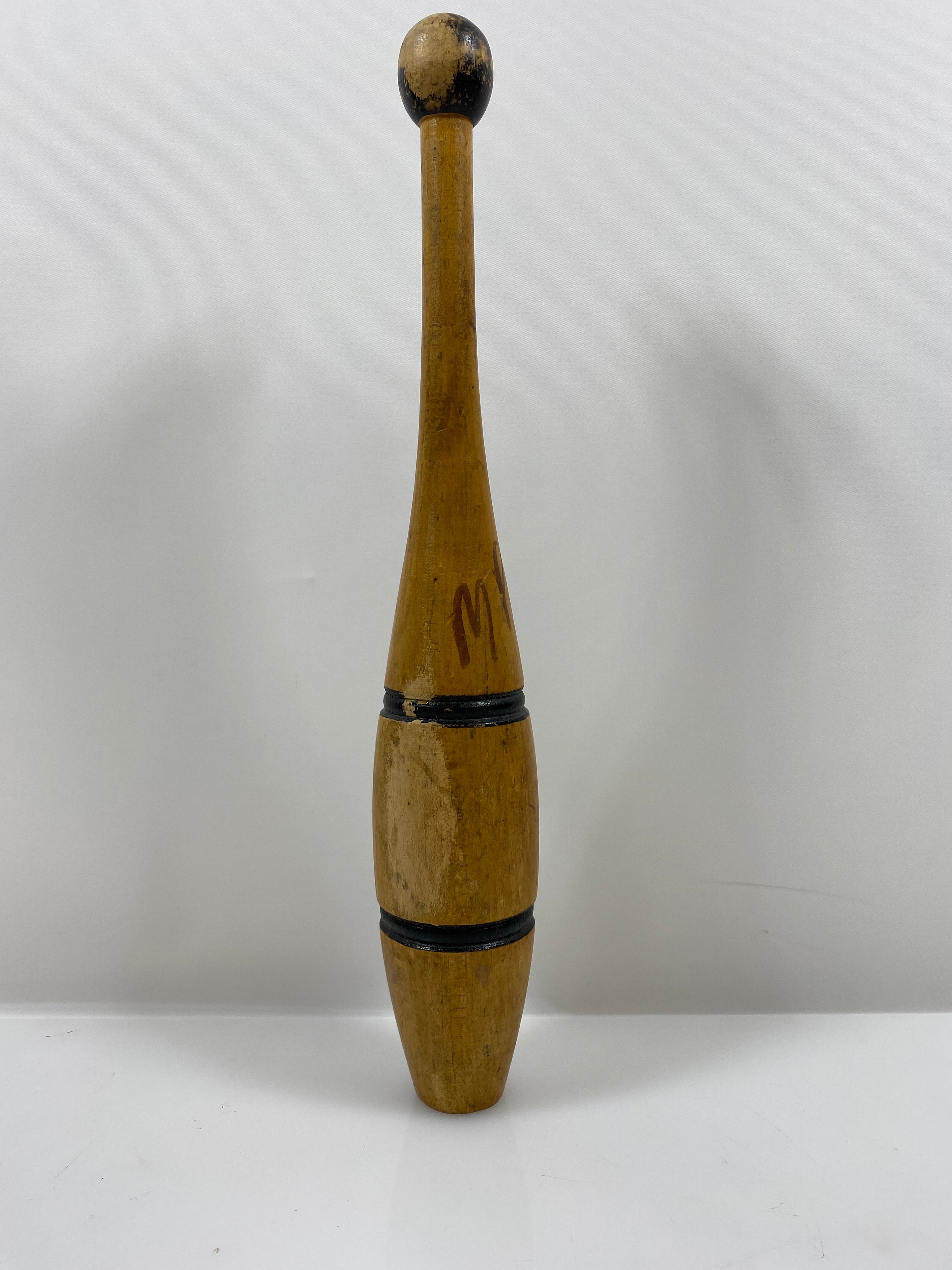Antique Narragansett Machine Co 1 LB Wooden Juggling Pin 16.5"