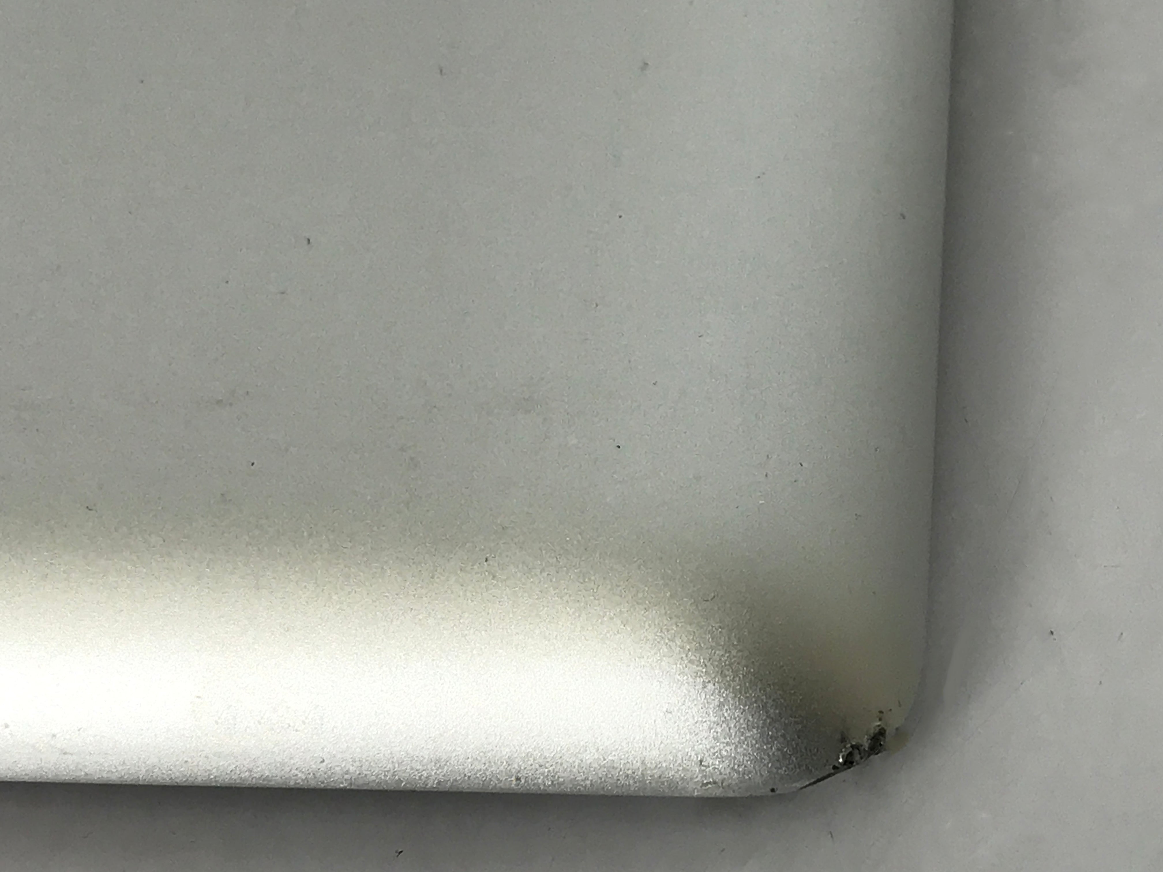 Apple iPad 2nd Gen 16GB 9.7" Black A1416 WiFi Only *Dented Corner*