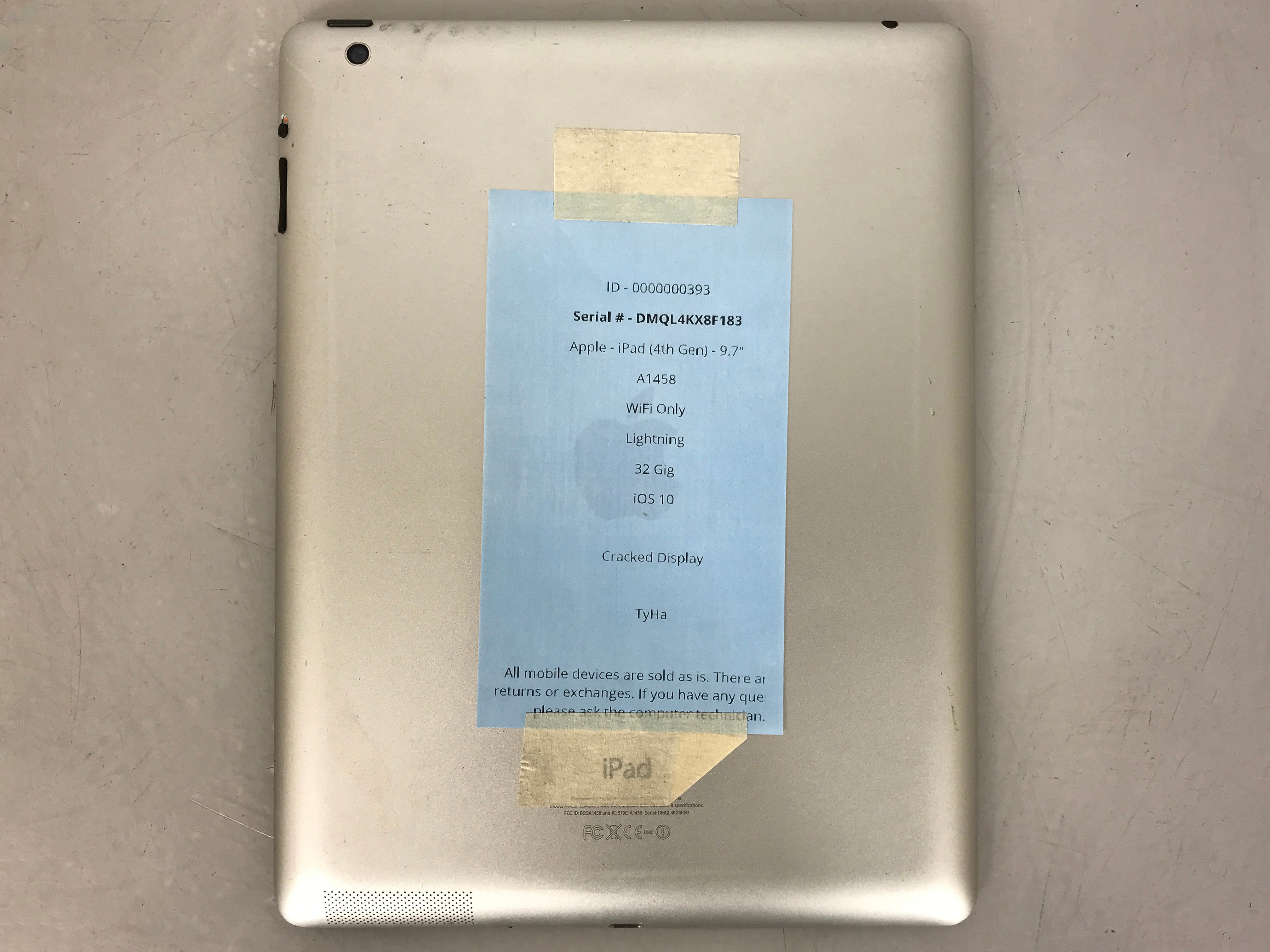 Apple iPad 4th Gen 16GB 9.7" Gray A1458 WiFi Only *Cracked Display*