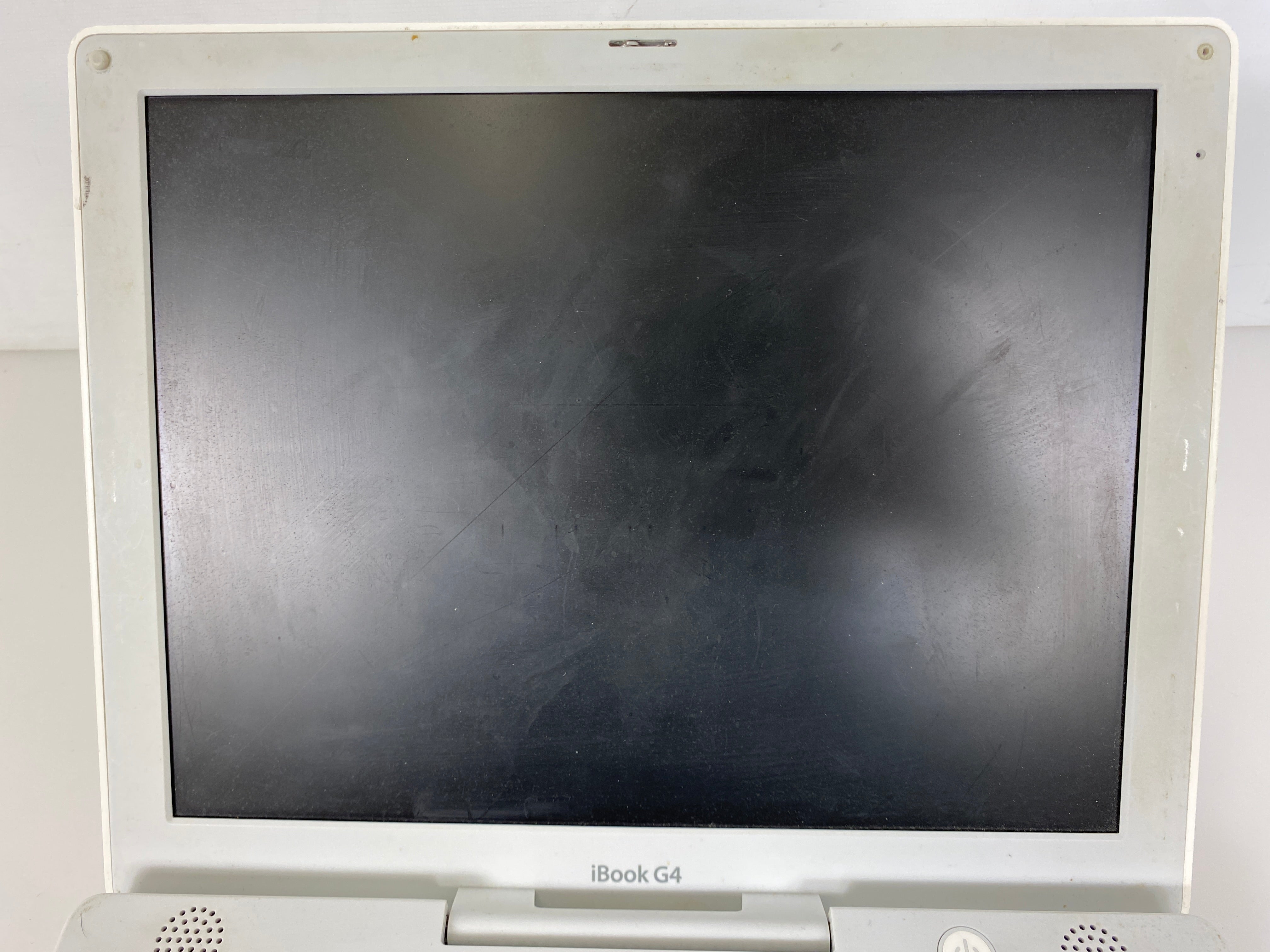 Apple iBook G4 12-Inch Mid-2005