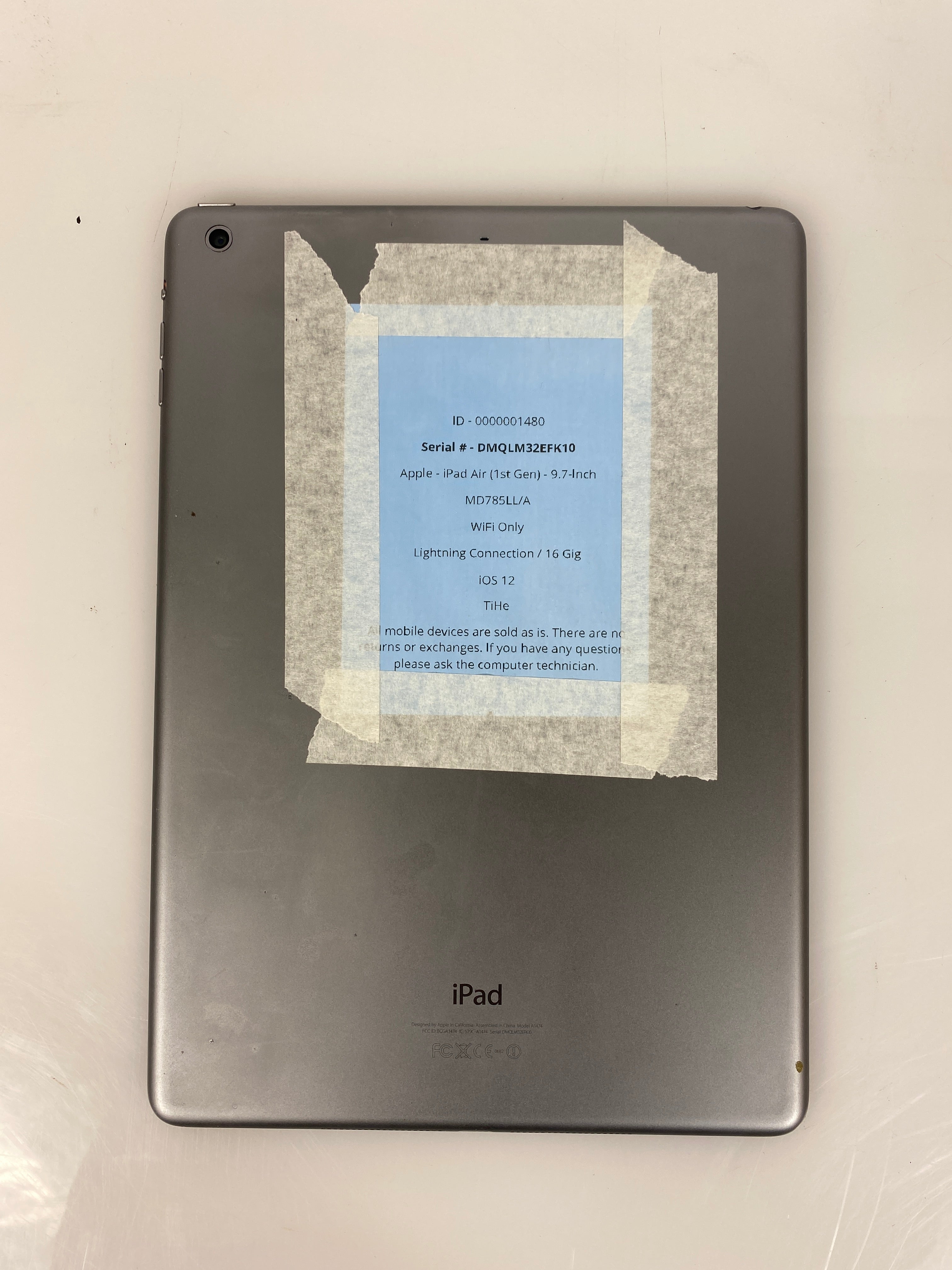 Apple iPad Air 1st Gen 16GB 9.7" WiFi Only Space Gray A1474