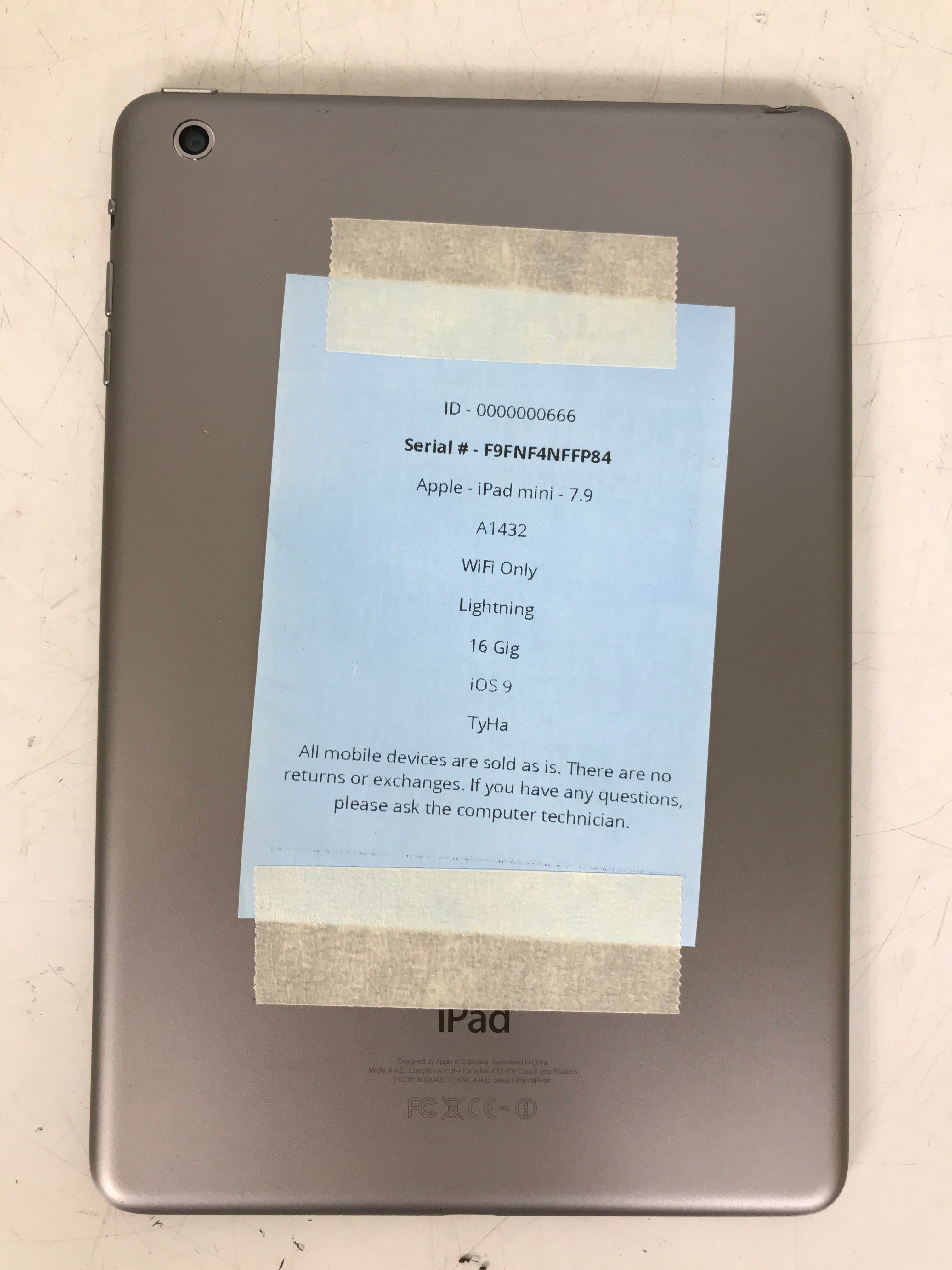 Apple iPad Mini 16GB 7.9" WiFi Only Space Gray A1432
