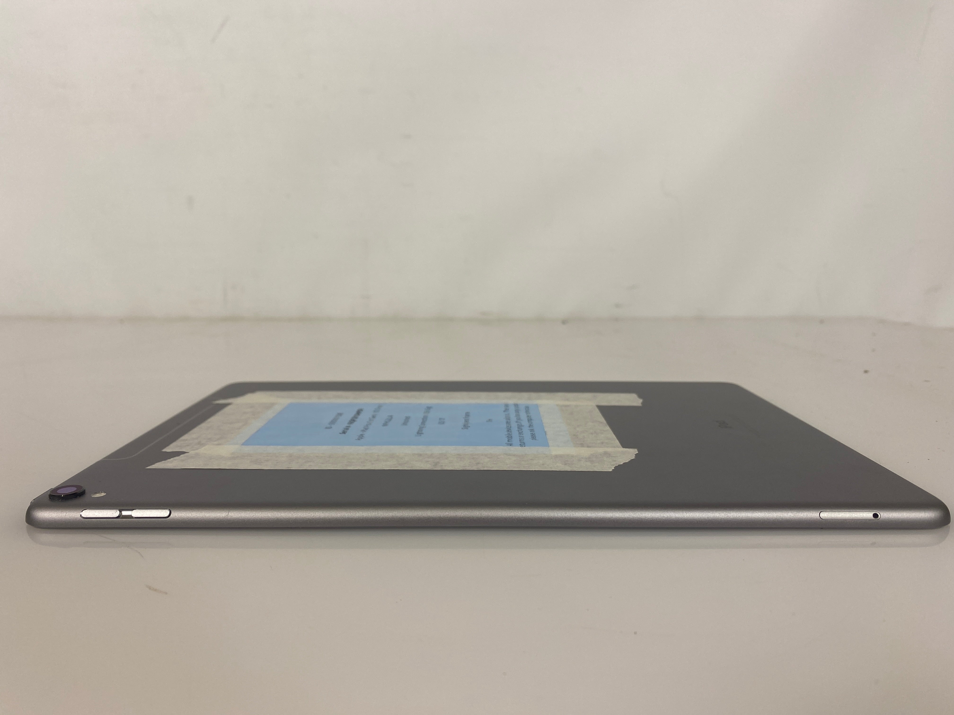 Apple iPad Pro 1st Gen 512GB 10.5" Unlocked Gray A1709