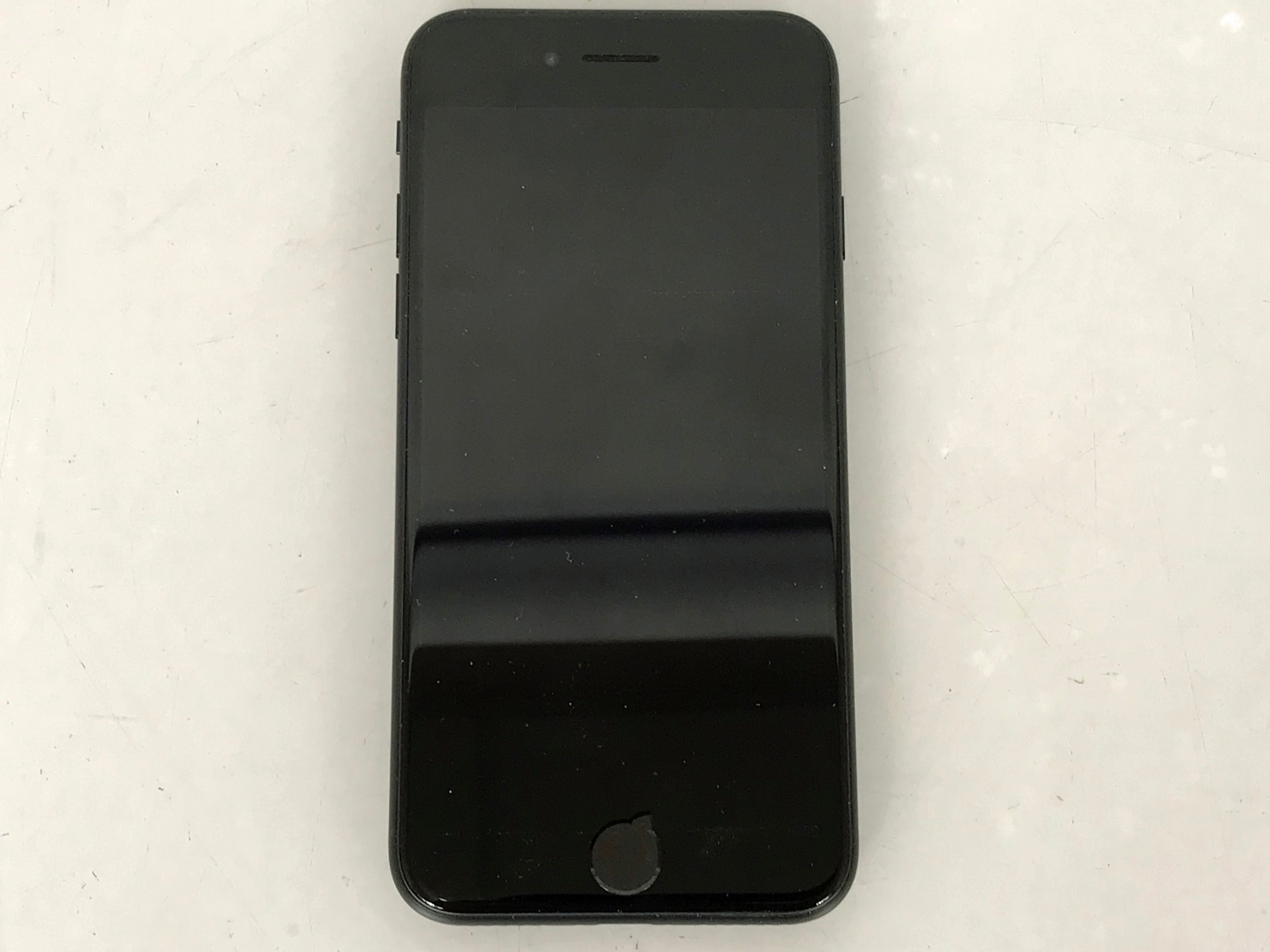Apple iPhone SE 3rd Gen Black 4.7" 64GB Unlocked