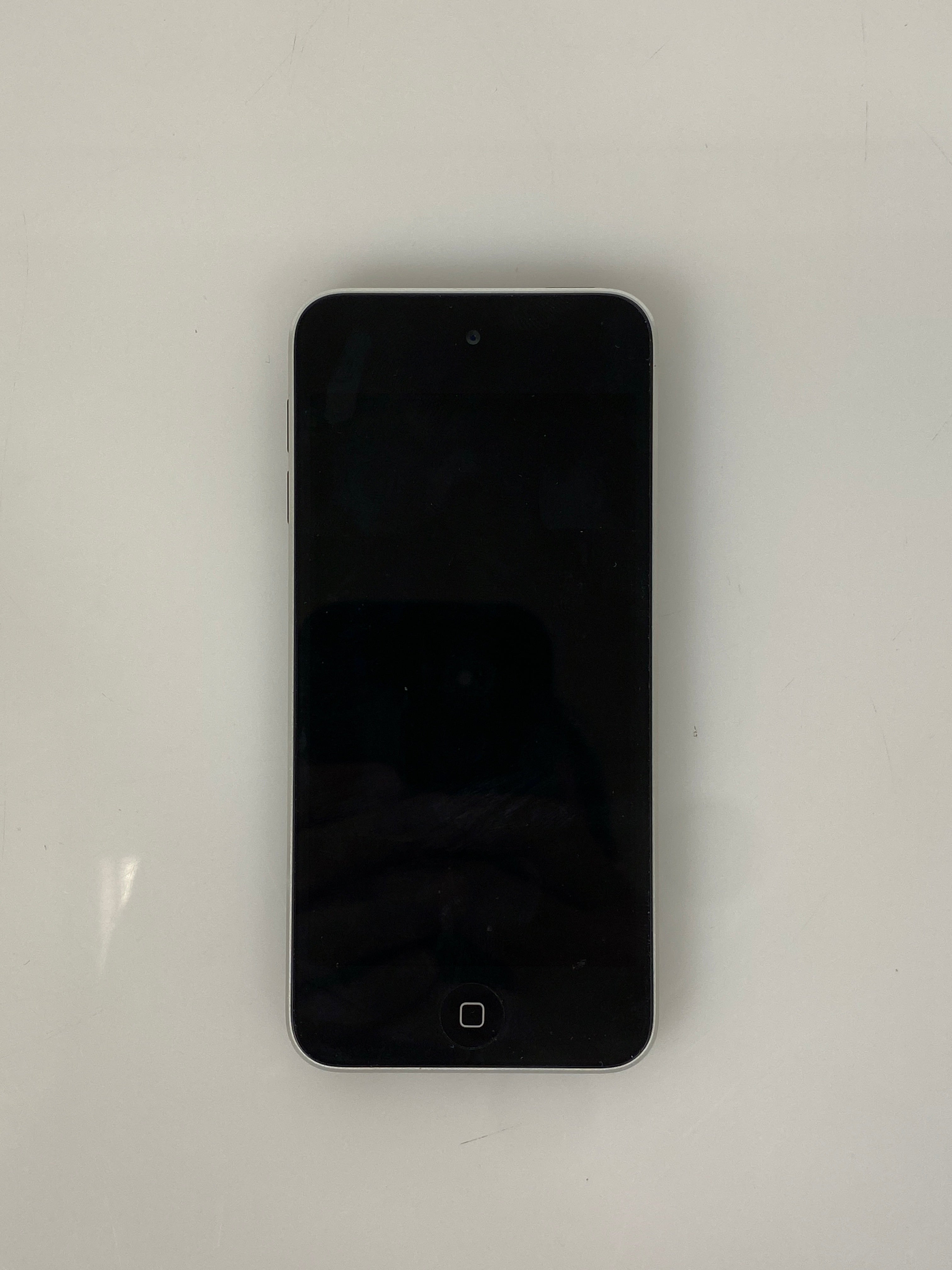 Apple iPod Touch 5th Gen 4" 16GB WiFi Only A1509