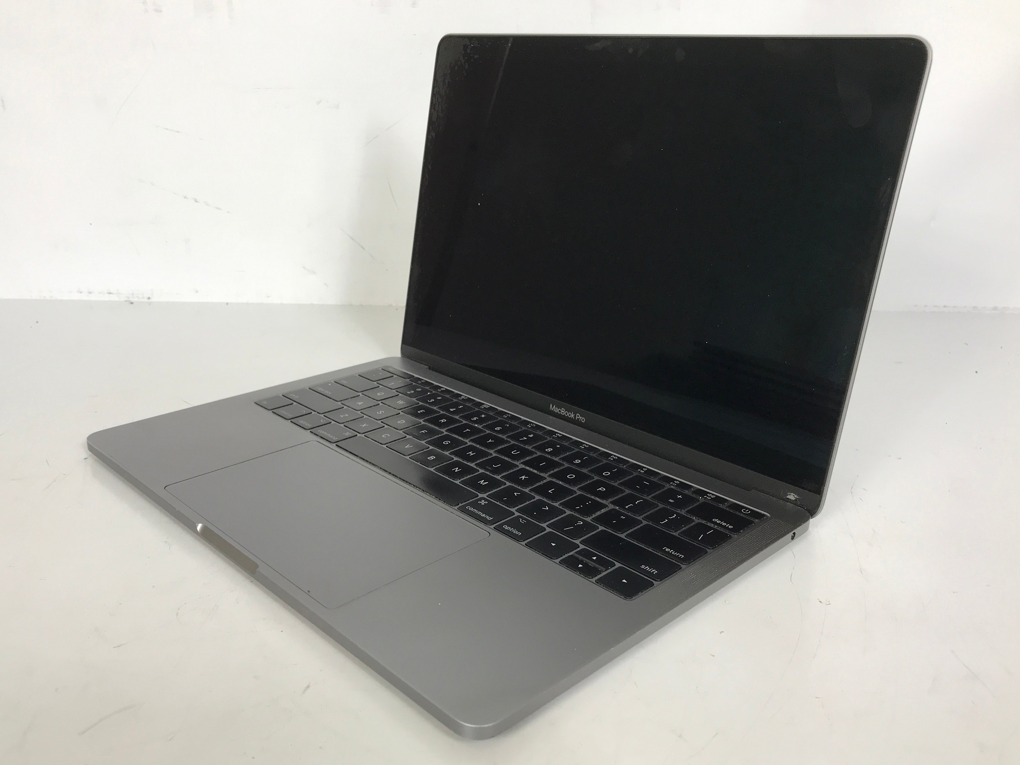 Apple MacBook Pro 13" i5 6th Gen (Late 2016) *No OS*