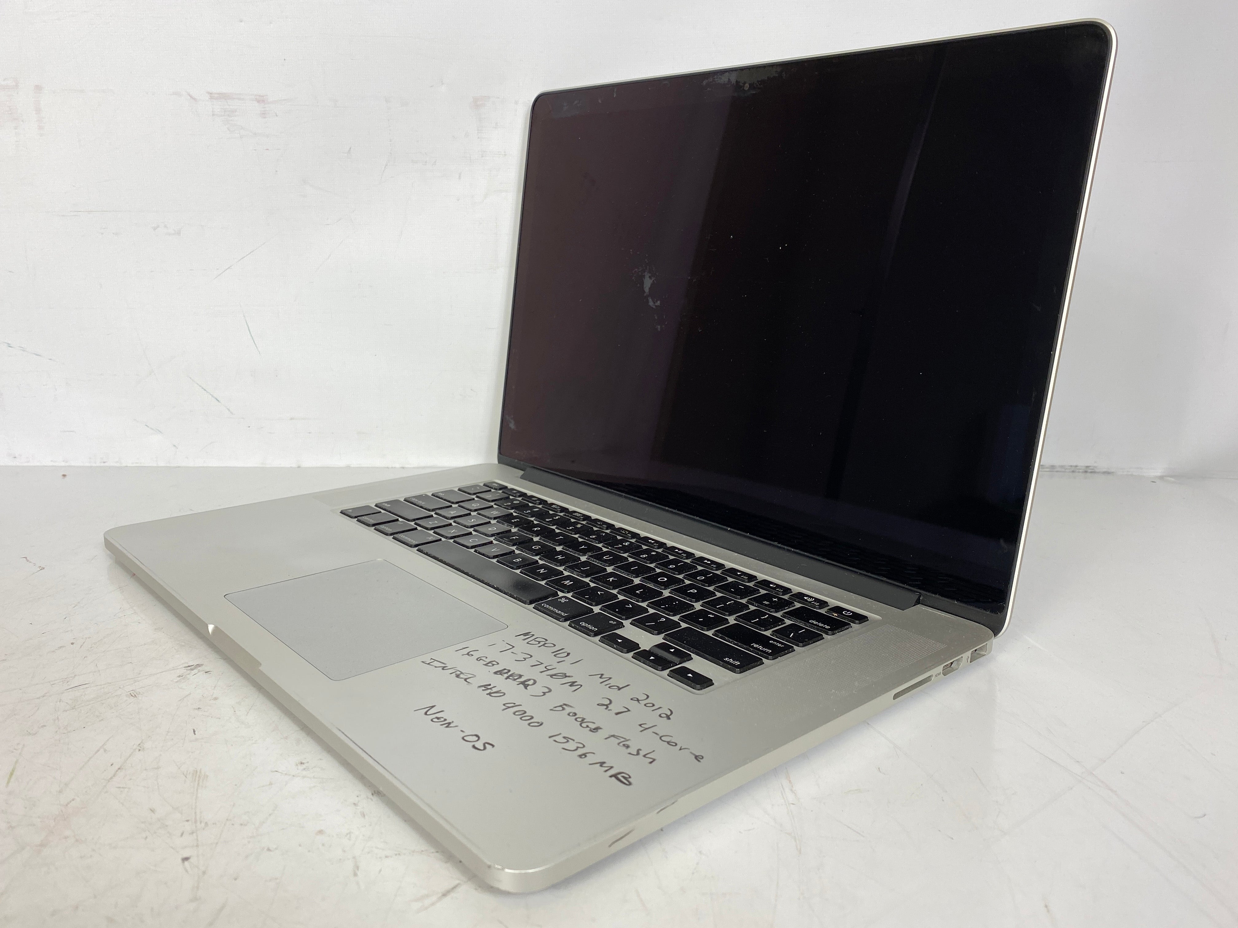 Apple MacBook Pro 15.4" 2.7Ghz i7 3rd Gen *No OS*
