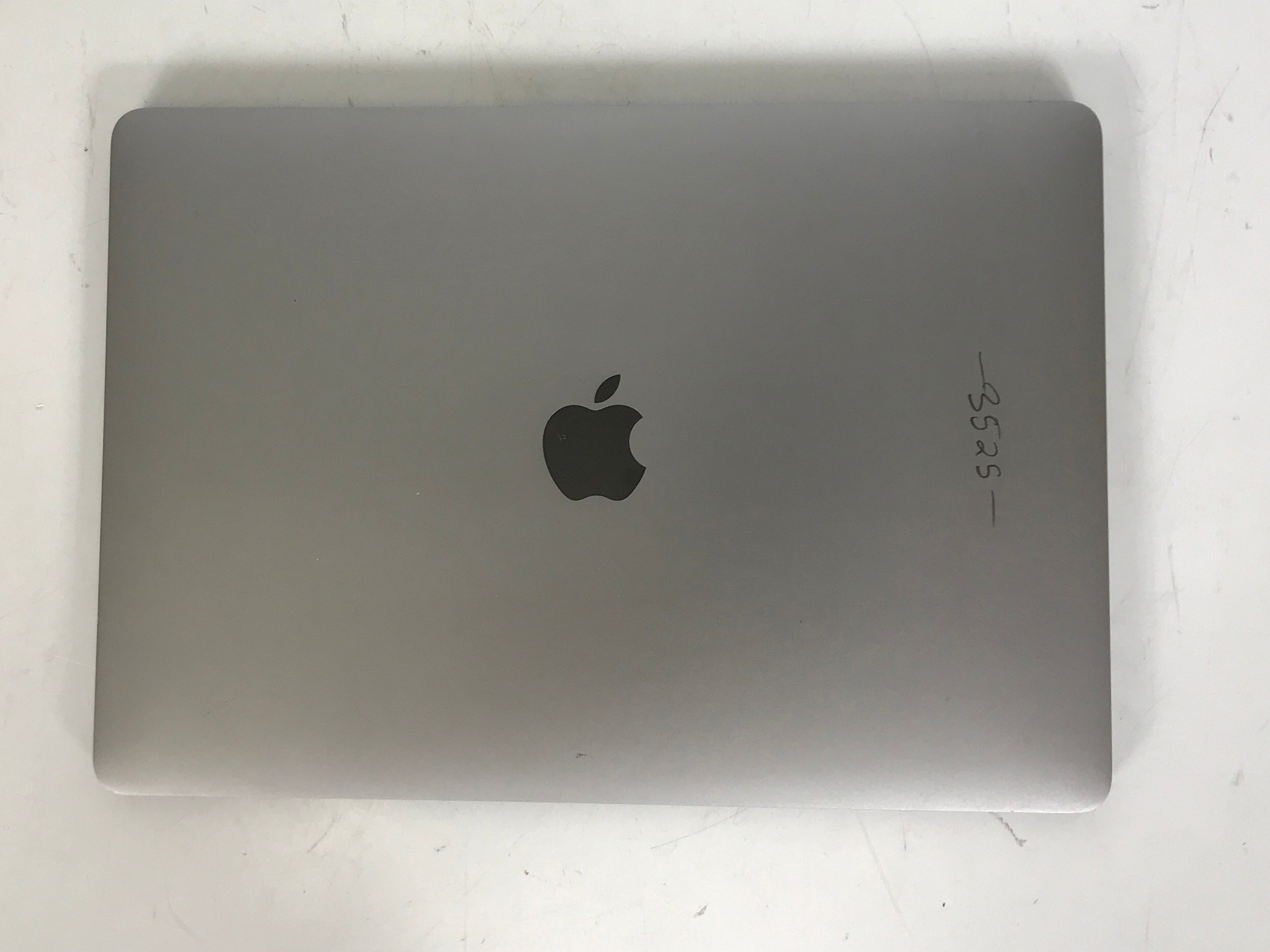 Apple MacBook Pro 13" 2.0Ghz i5 6th Gen 2016 8GB DDR3 250GB SSD