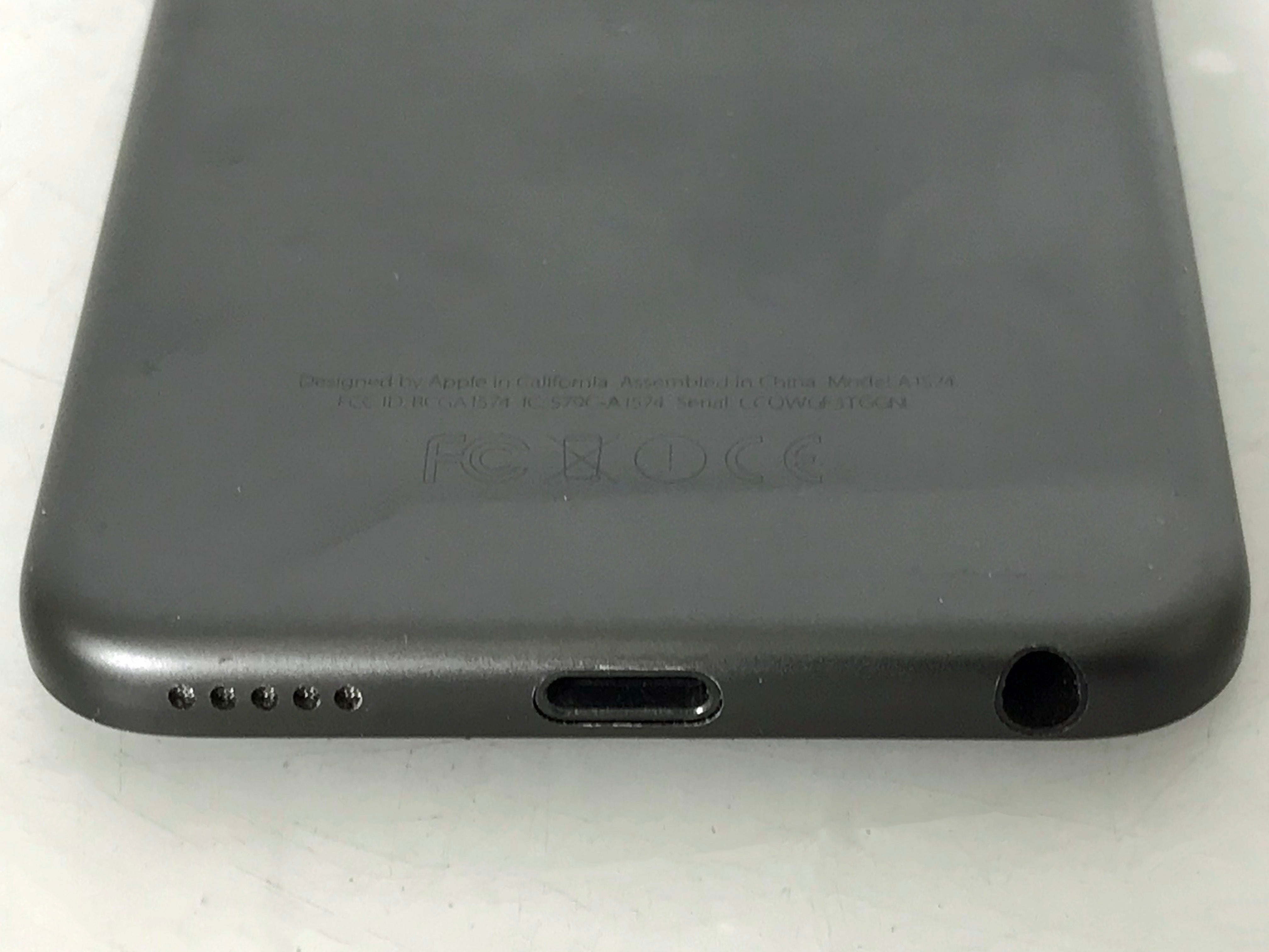 Apple iPod Touch 6th Gen 4" 32GB Space Gray A1574