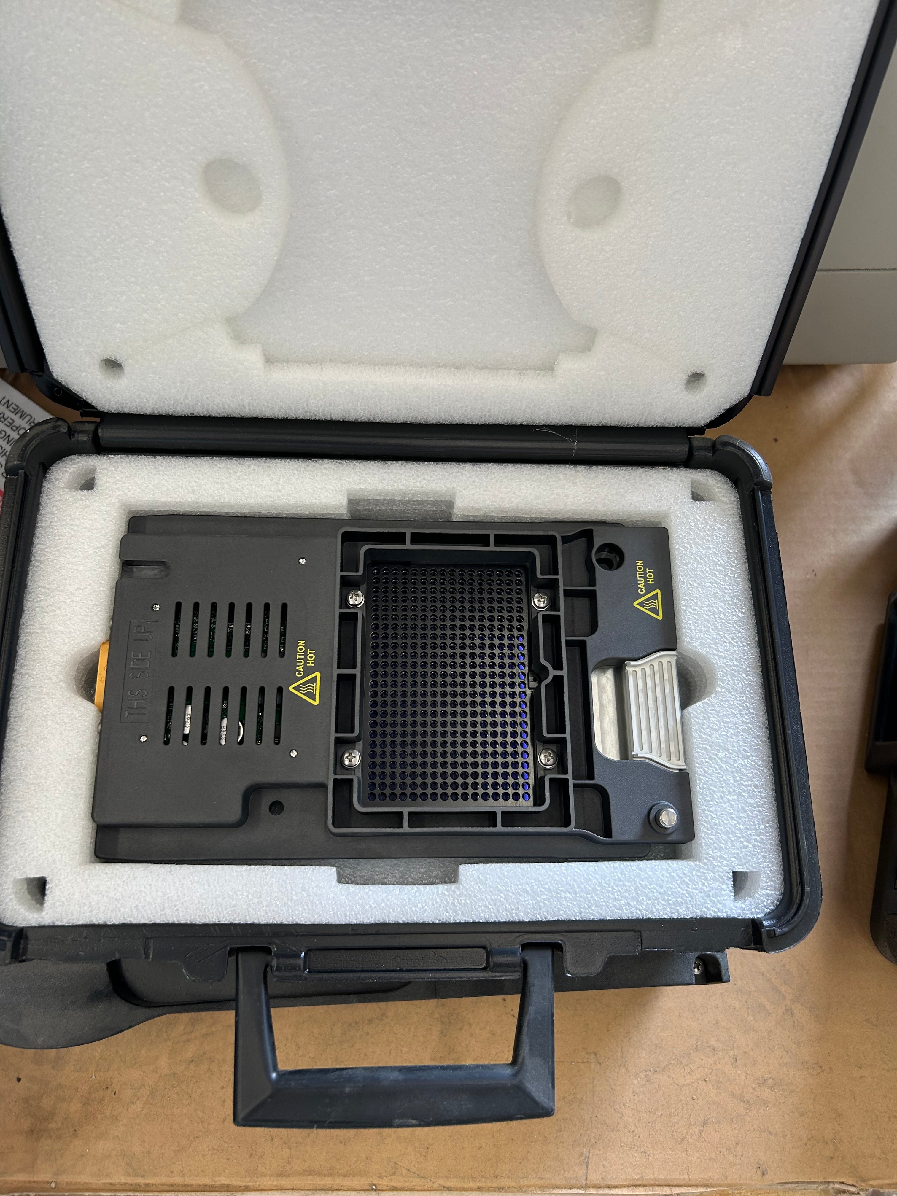 Applied Biosystems 7900HT Fast Real-Time PCR System