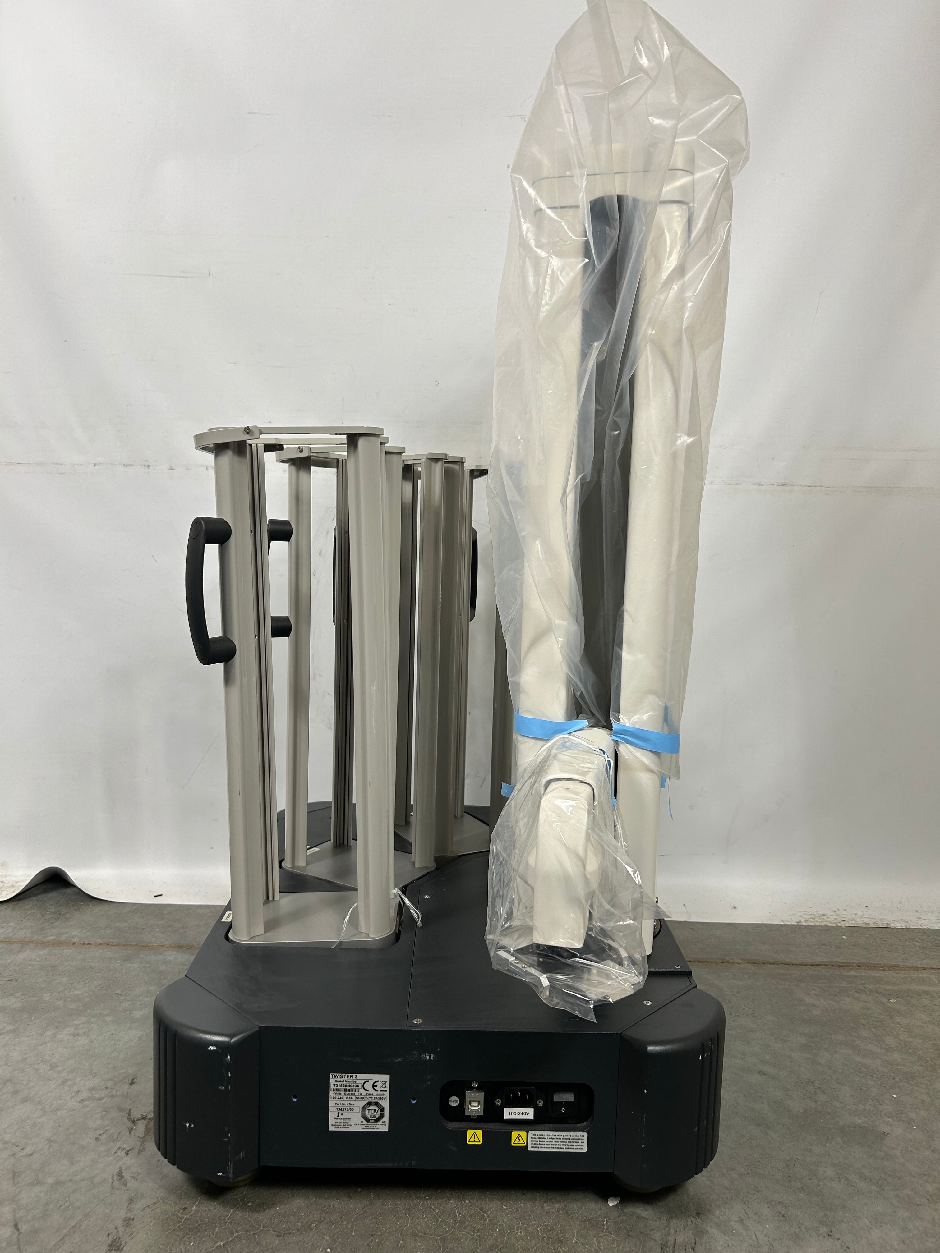Applied Biosystems Twister 3 Loading Robot Arm