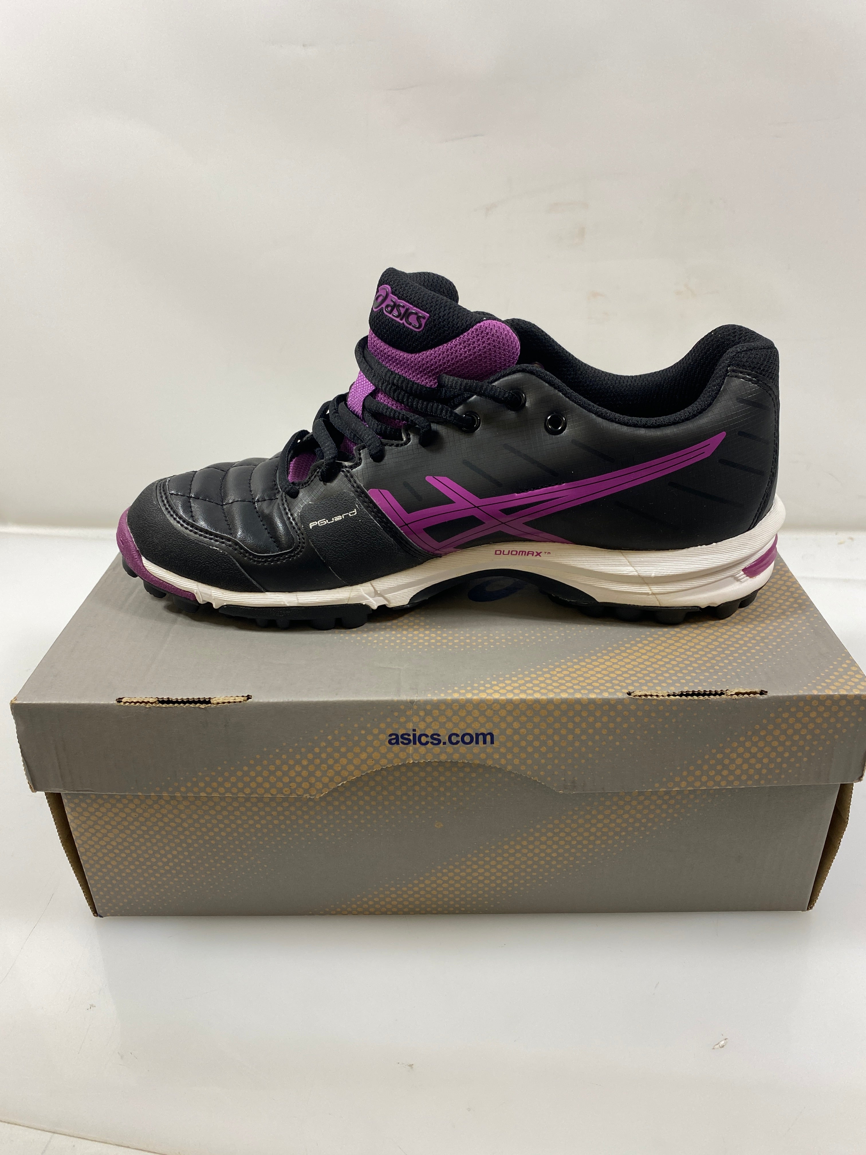 ASICS Black and Violet Gel-hockey Neo 3 Field Hockey Shoes Women's Size 9 *New*