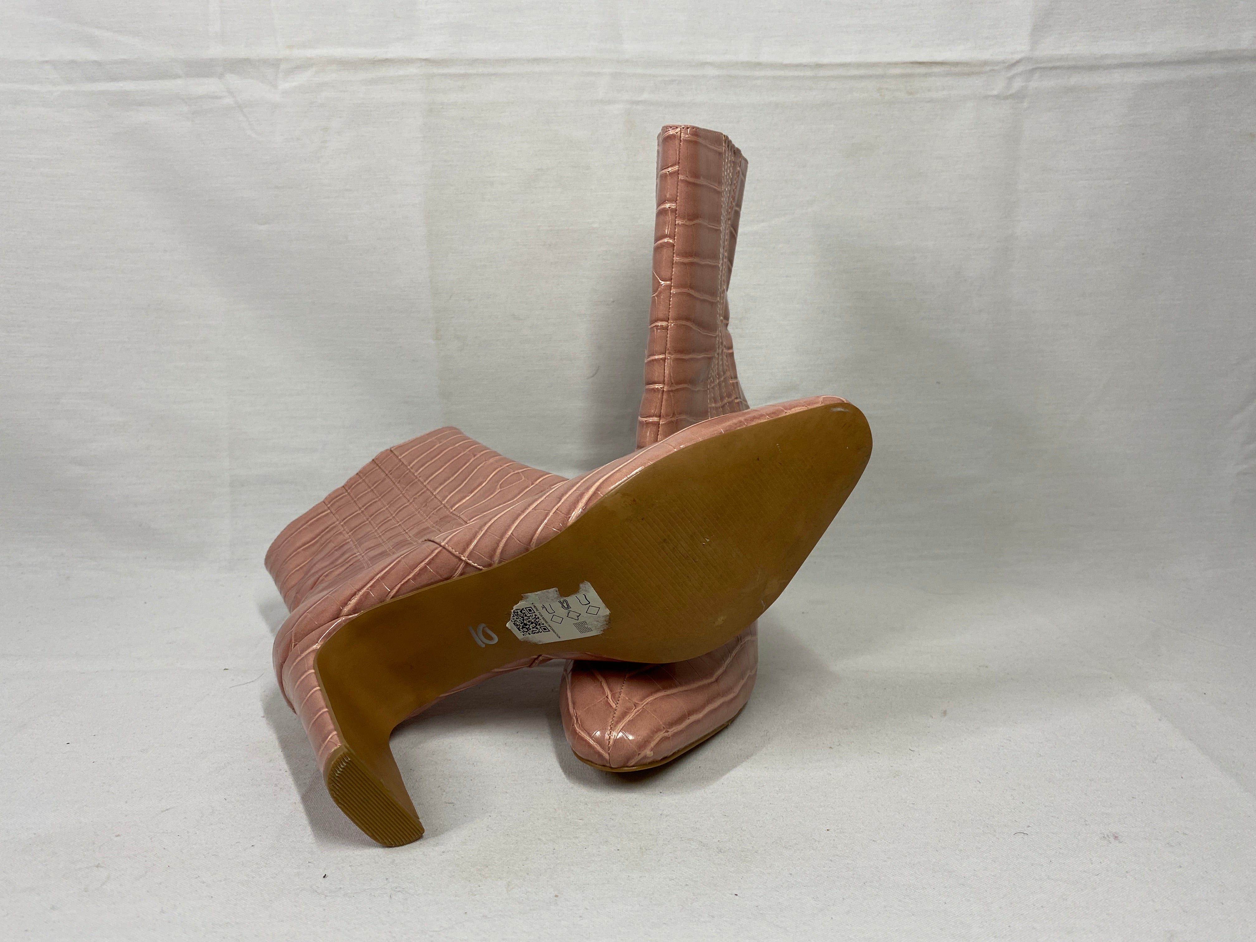 Asos Pink Croc Design Pointed Toe Chunky Heel Ankle Boots Women's Size 9.5