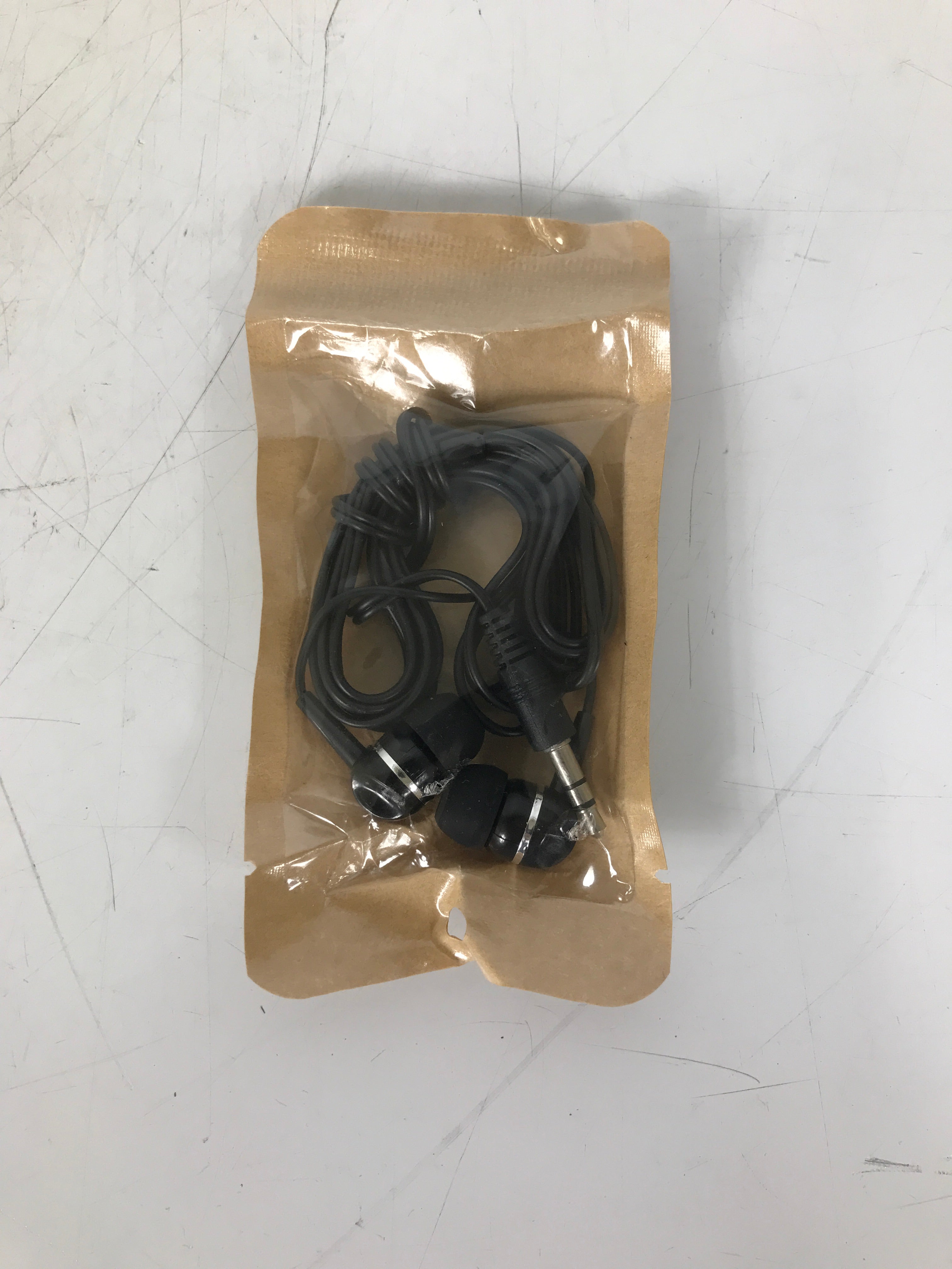 Avid 2205-SSPBLK-SLV32 Stereo Earbuds