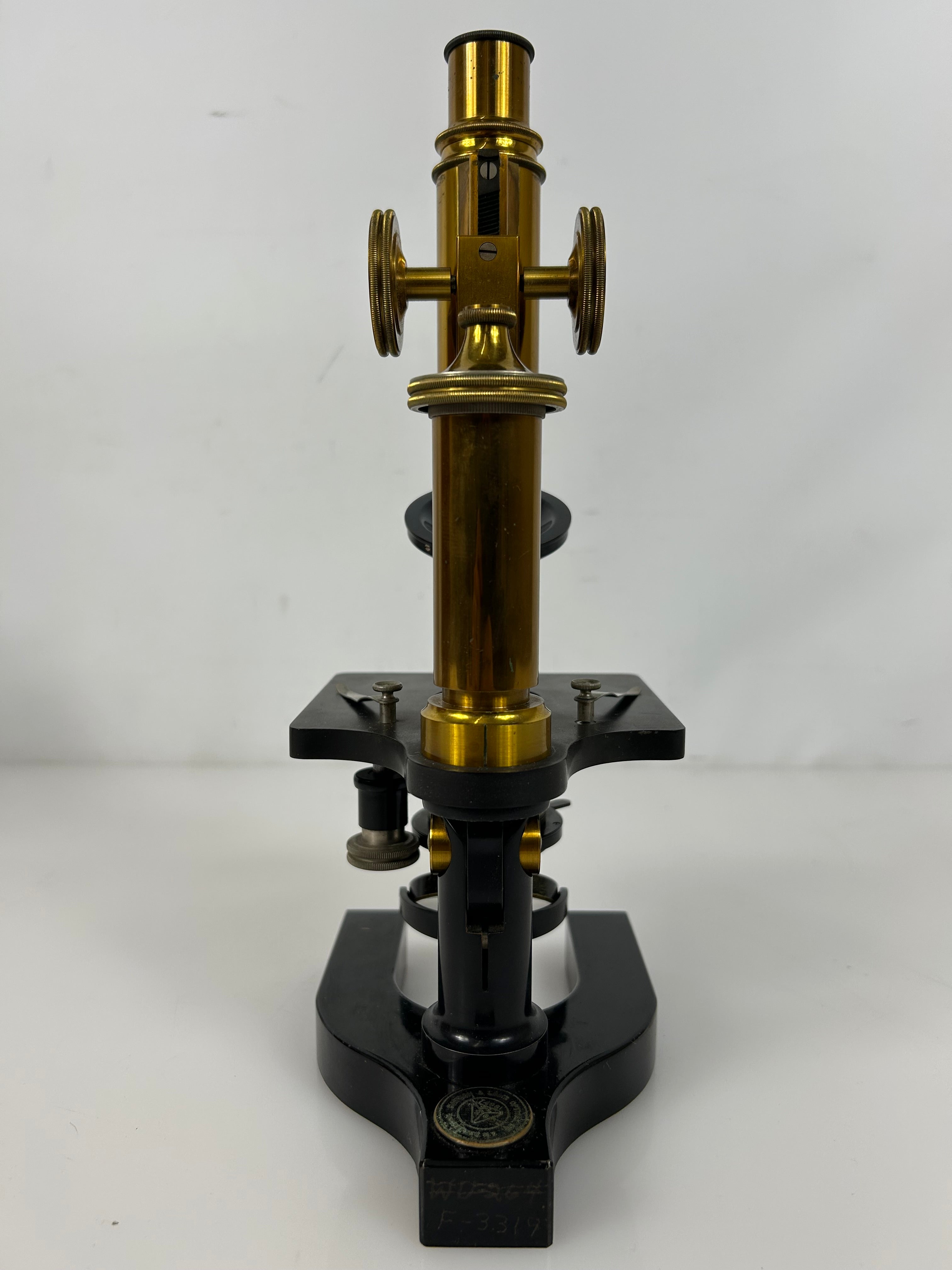 Bausch and Lomb Student Microscope 1929 Model 74964 w/Obj Chart