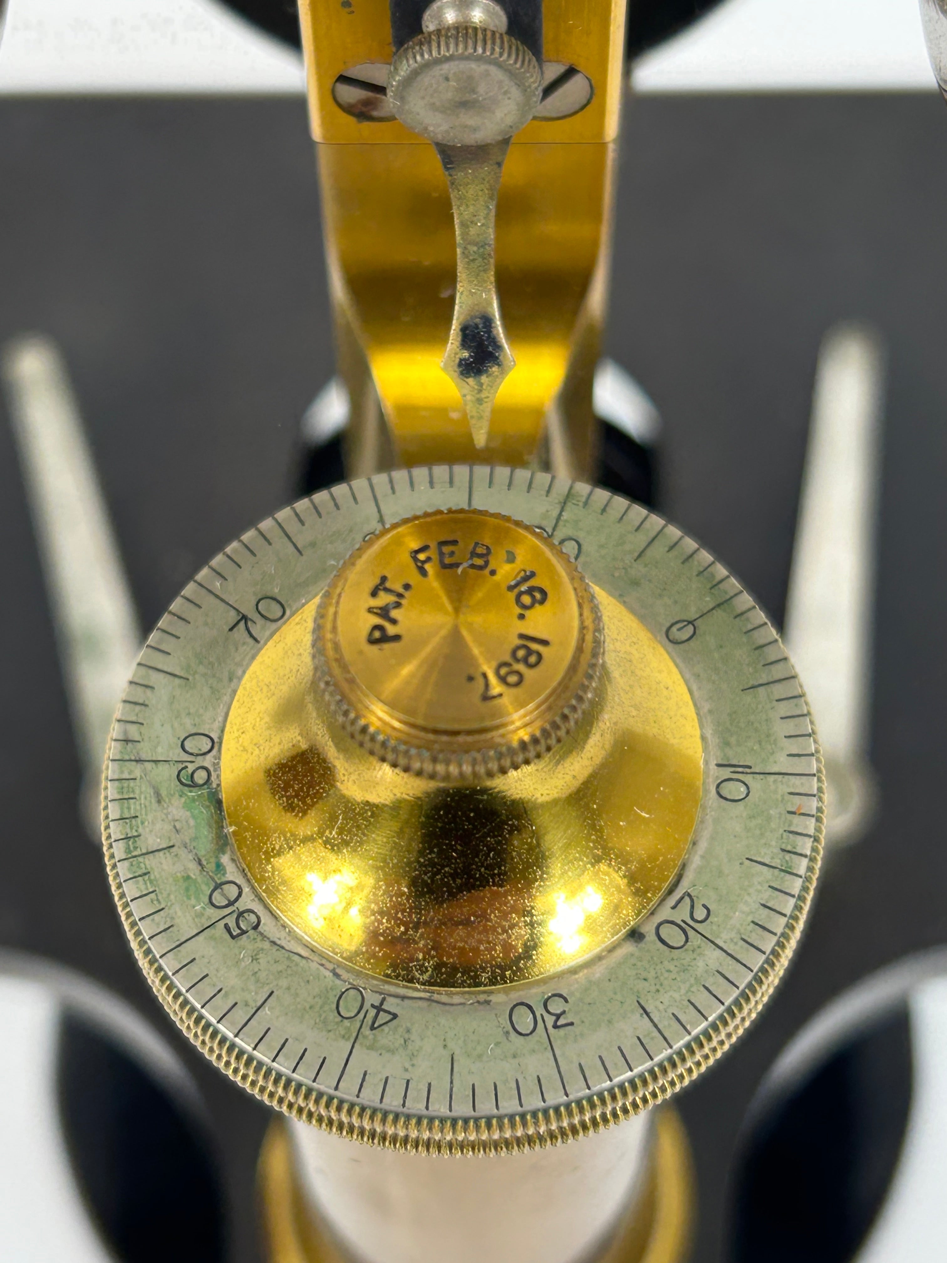 Bausch and Lomb Student Microscope 1929 Model 74964 w/Obj Chart