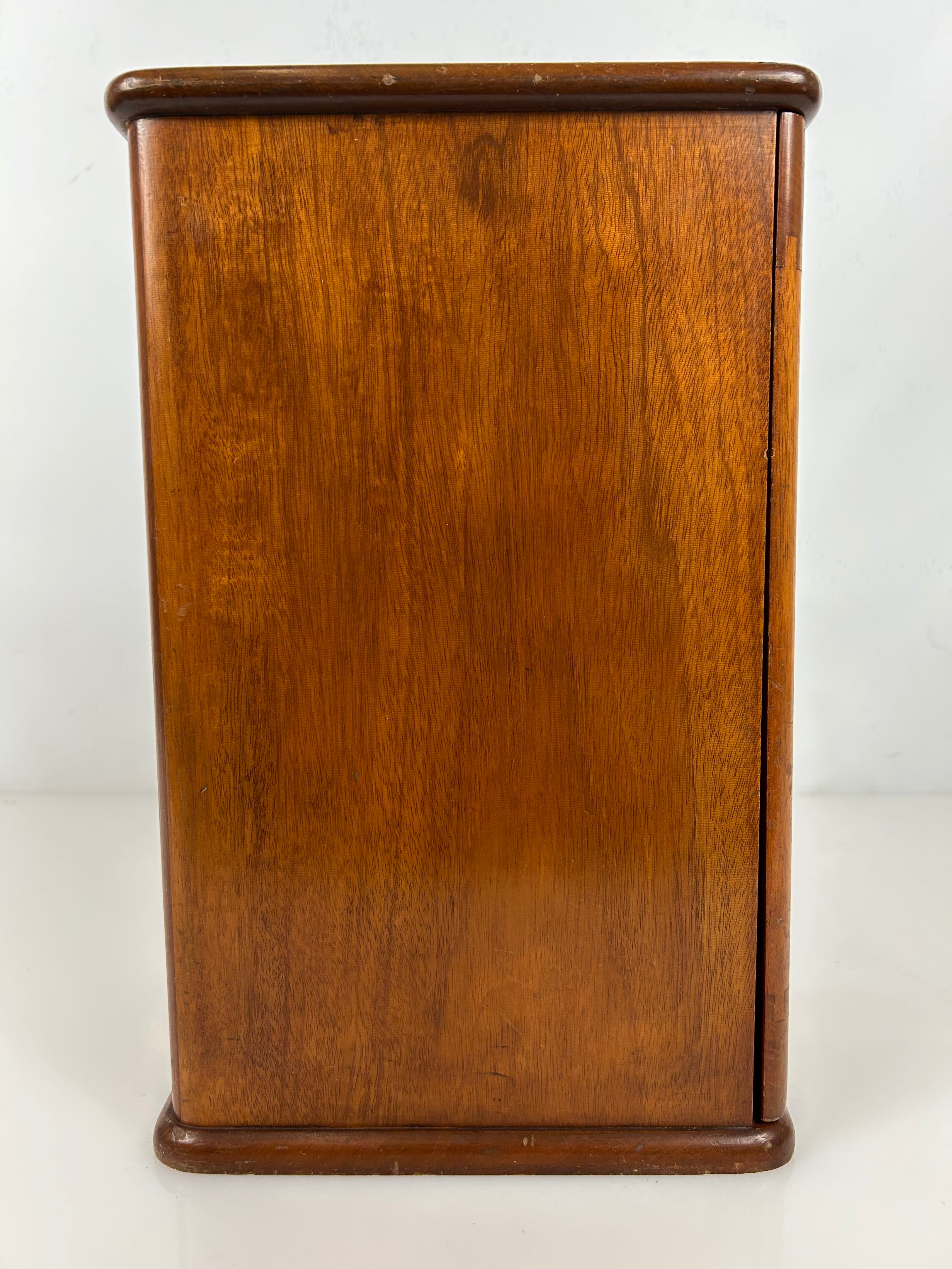 Bausch and Lomb Student Microscope 1929 Model 74964 w/Obj Chart