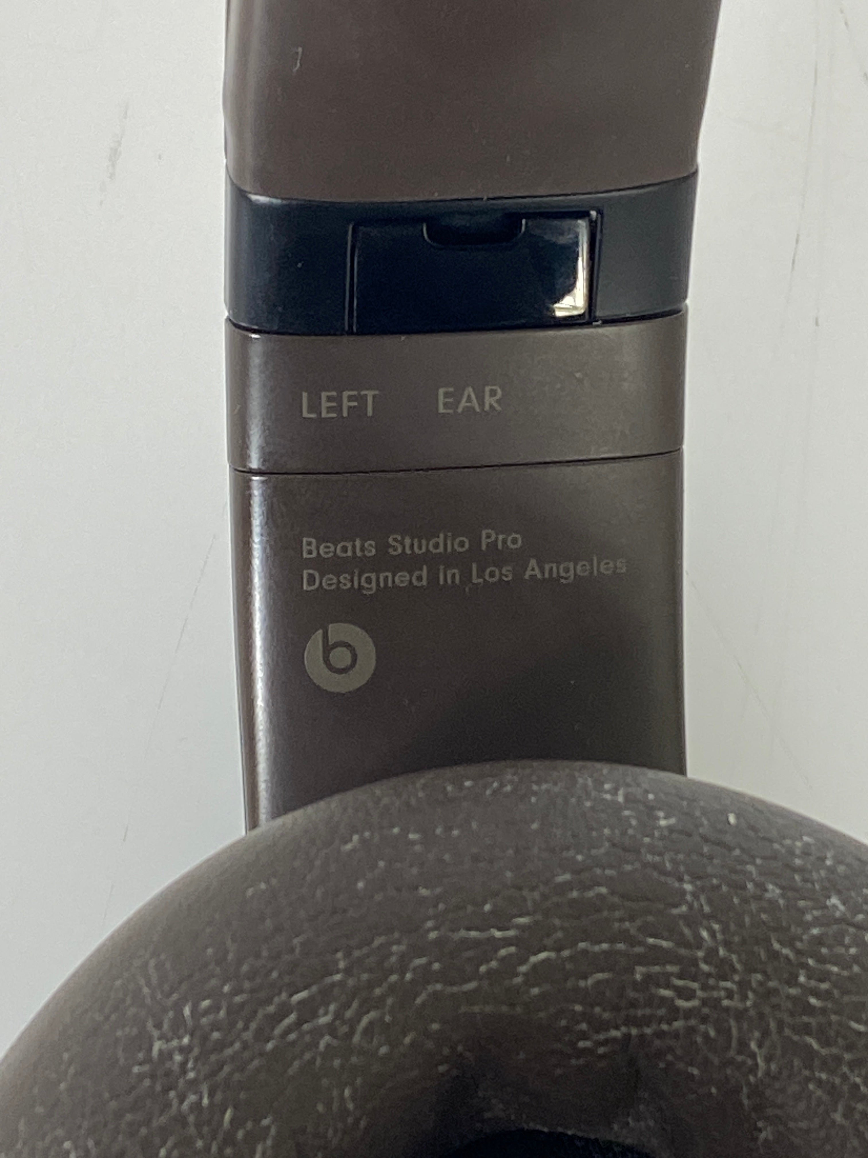Beats Studio Pro Headphones - Deep Brown