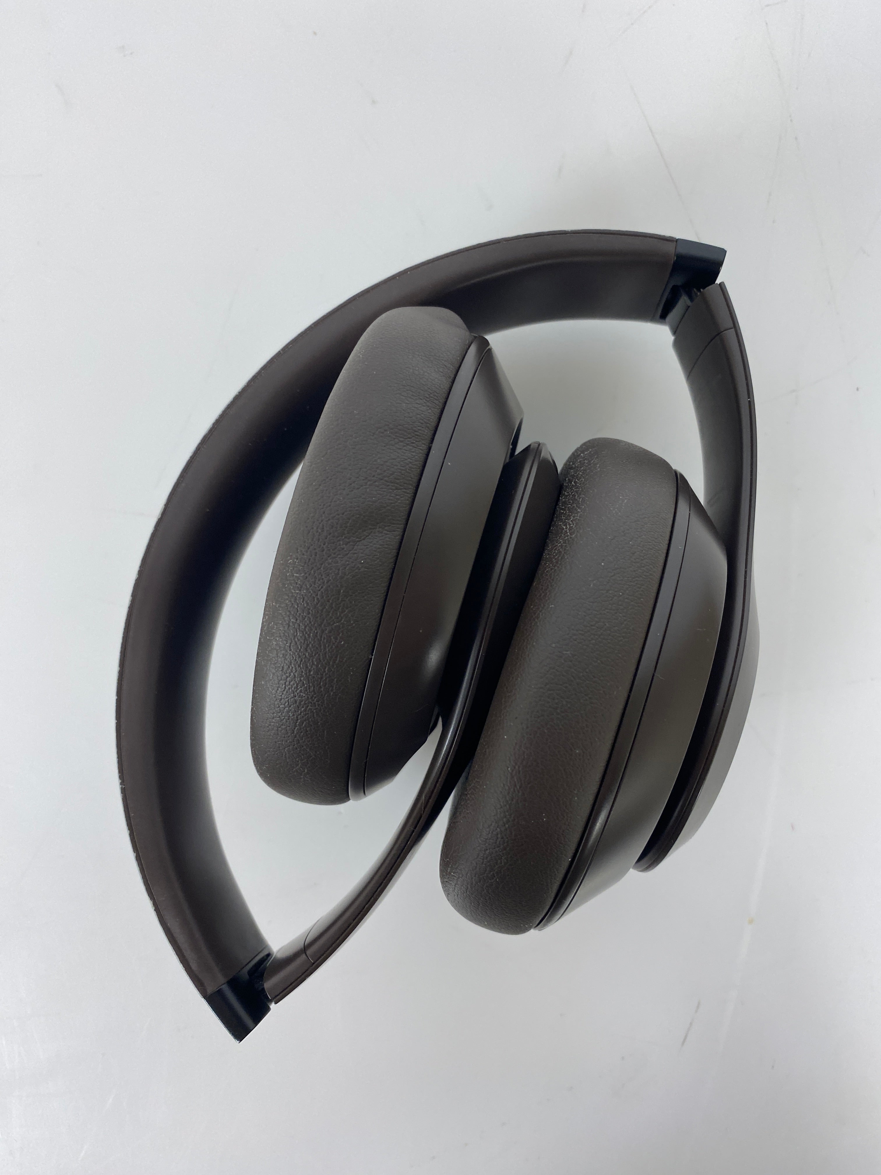 Beats Studio Pro Headphones - Deep Brown