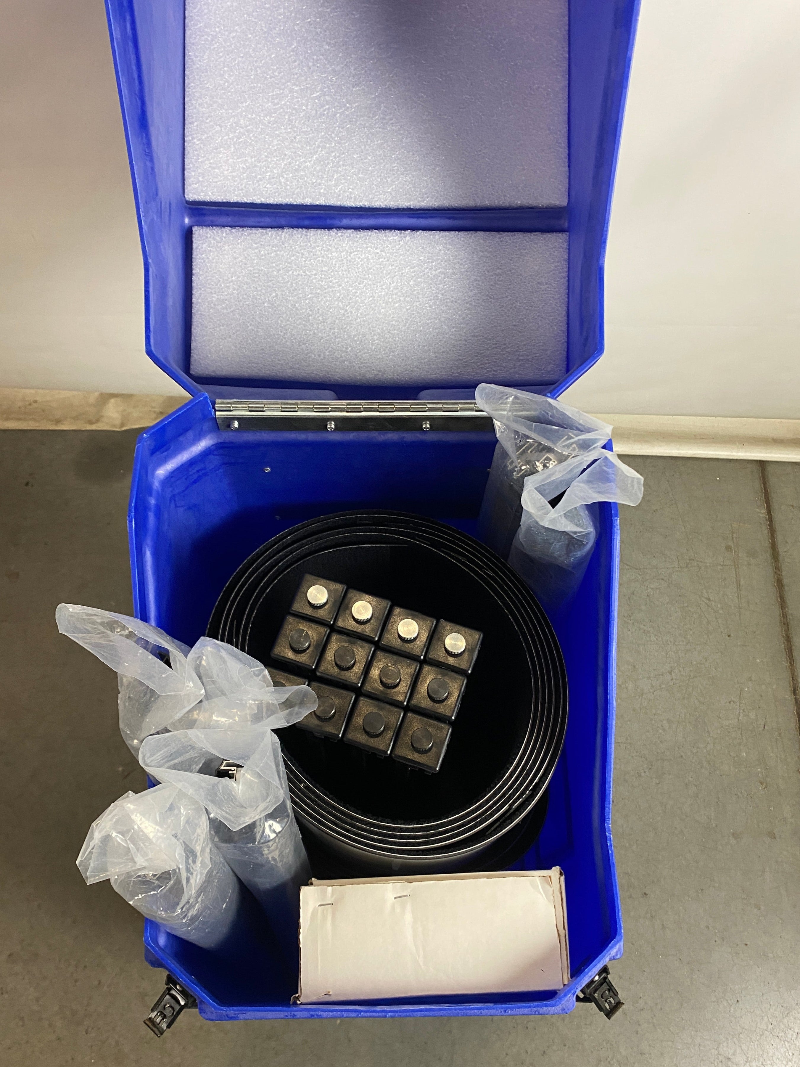 Beaver Blue Wheeled Presentation Board and Case