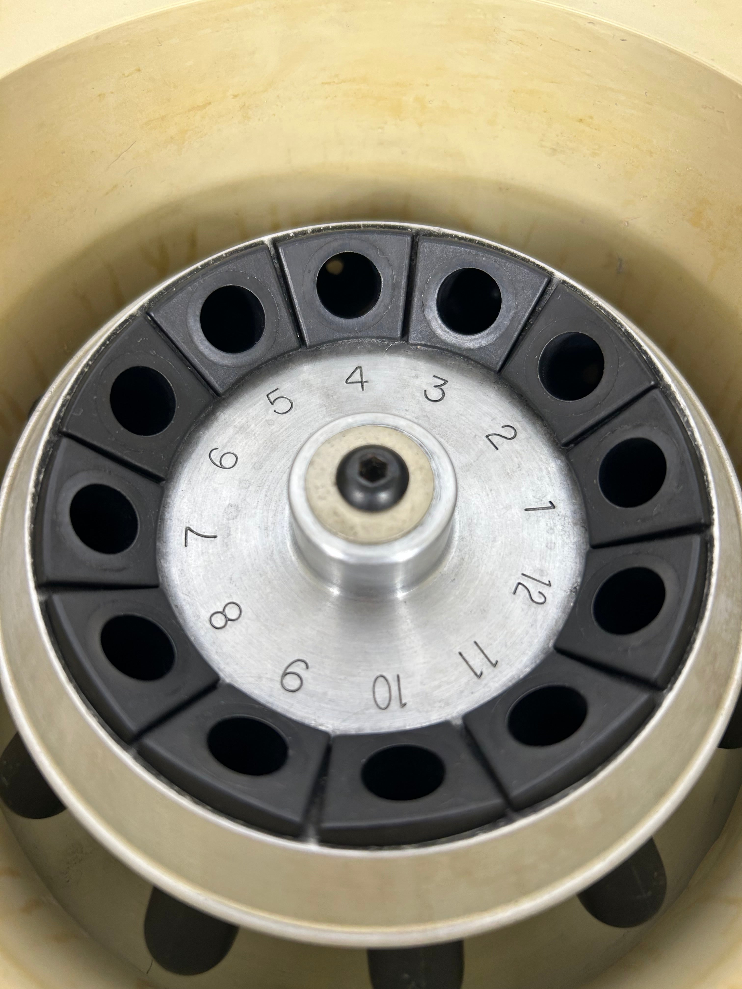 Beckman Microfuge E
