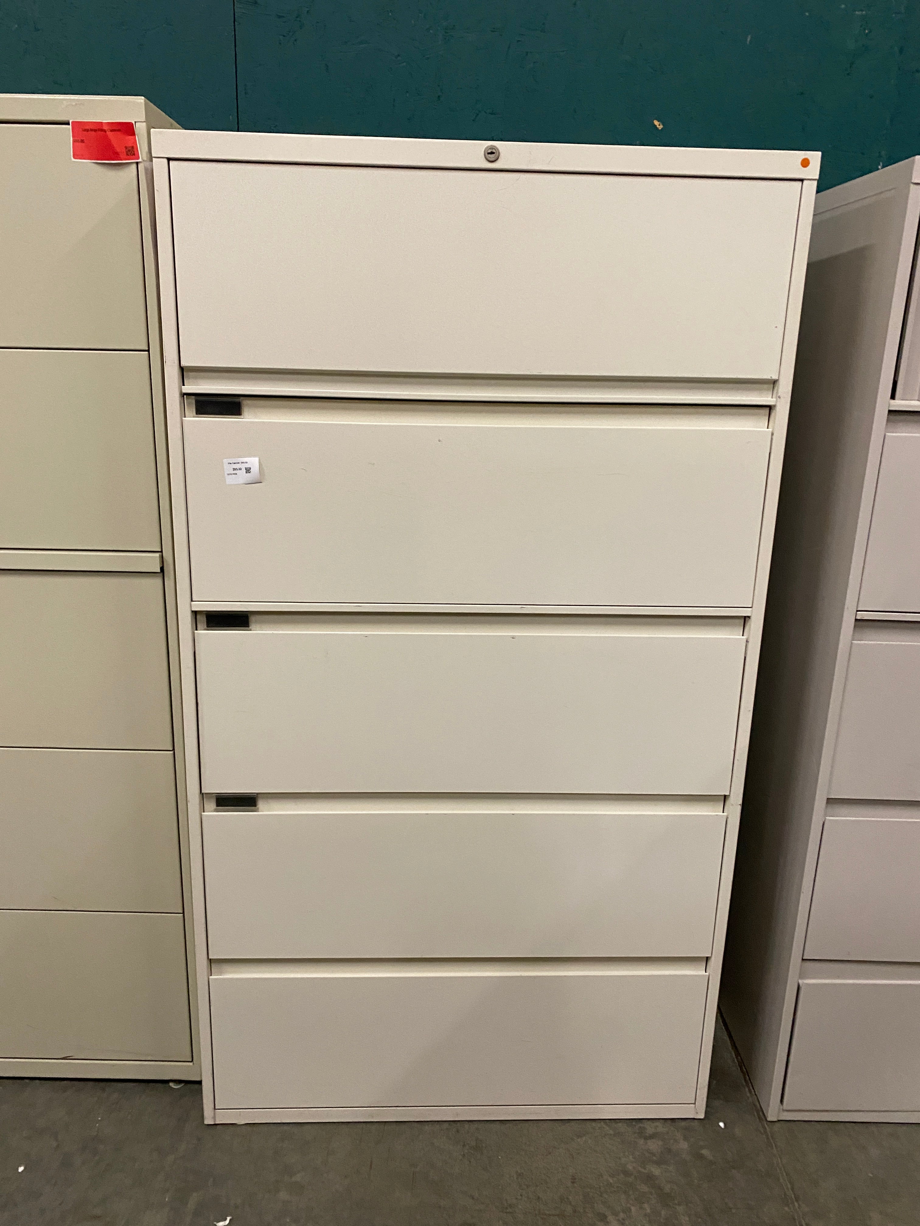 Beige 5 Drawer Locking Filing Cabinet
