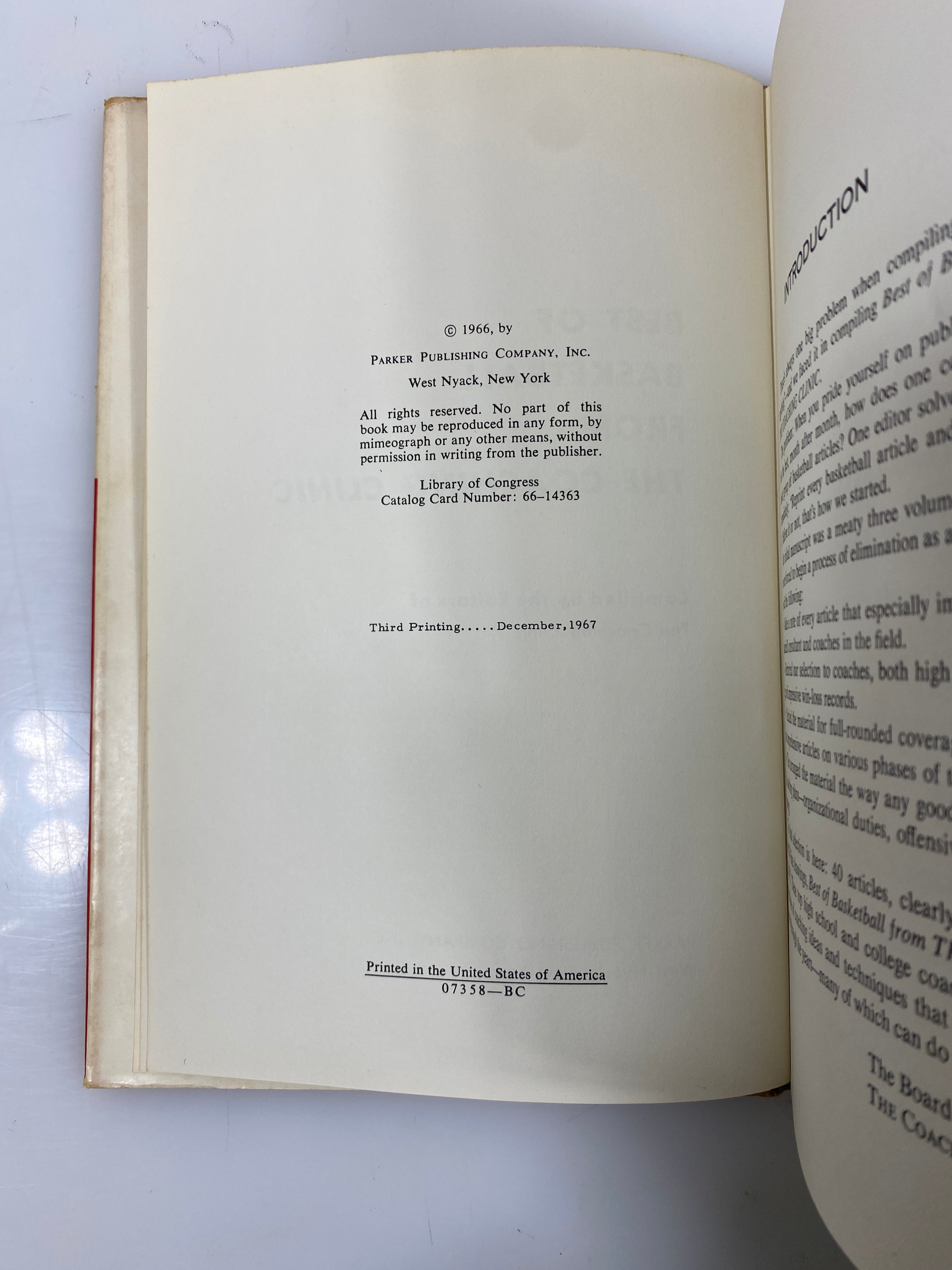Best of Basketball from the Coaching Clinic Parker Publishing Company 1967 HCDJ