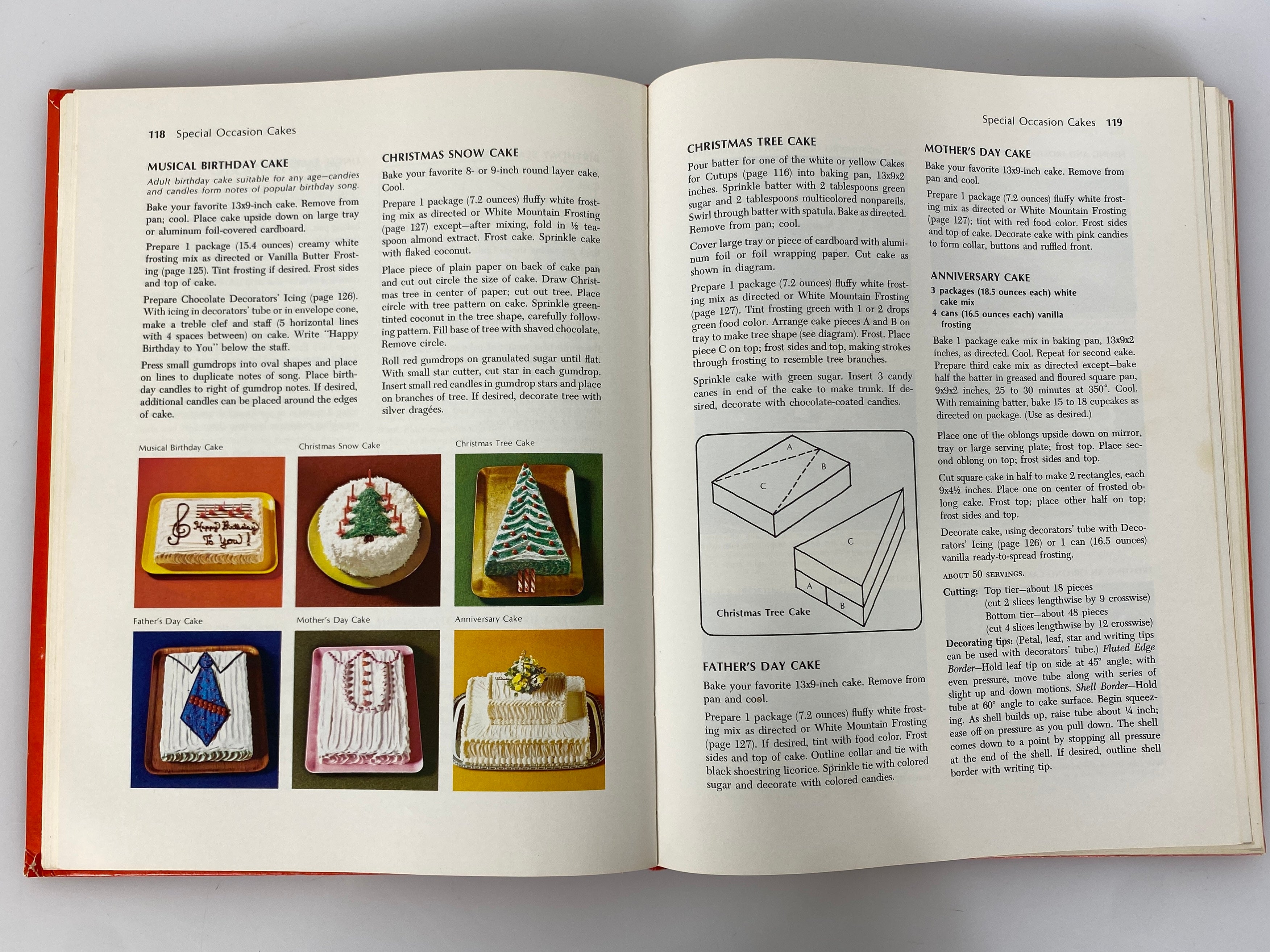 Betty Crocker's Cookbook 1972 Sears Edition 12th Printing HC w Ephemera