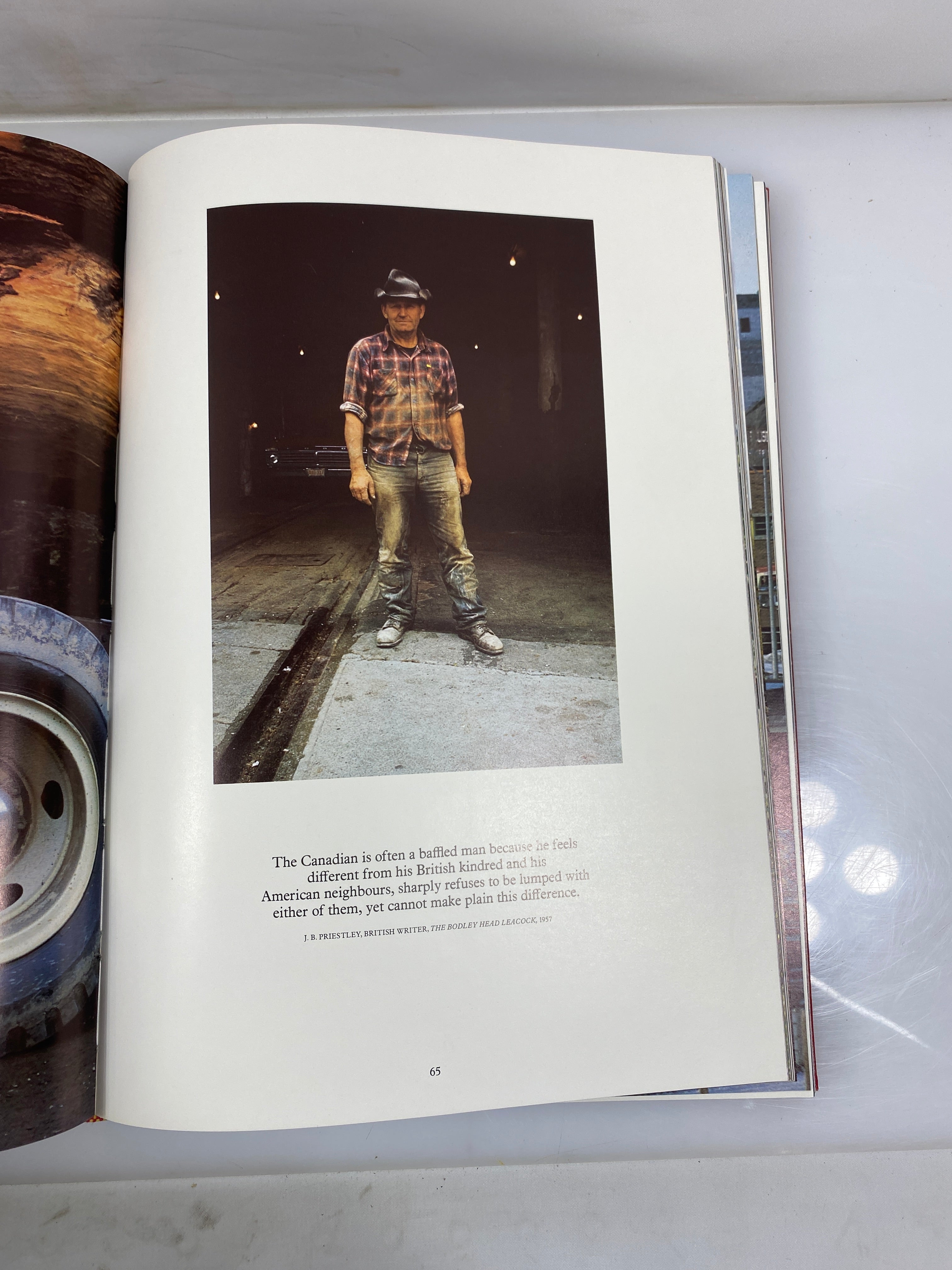 Between Friends/Entre Amis Slipcase 1976 HC