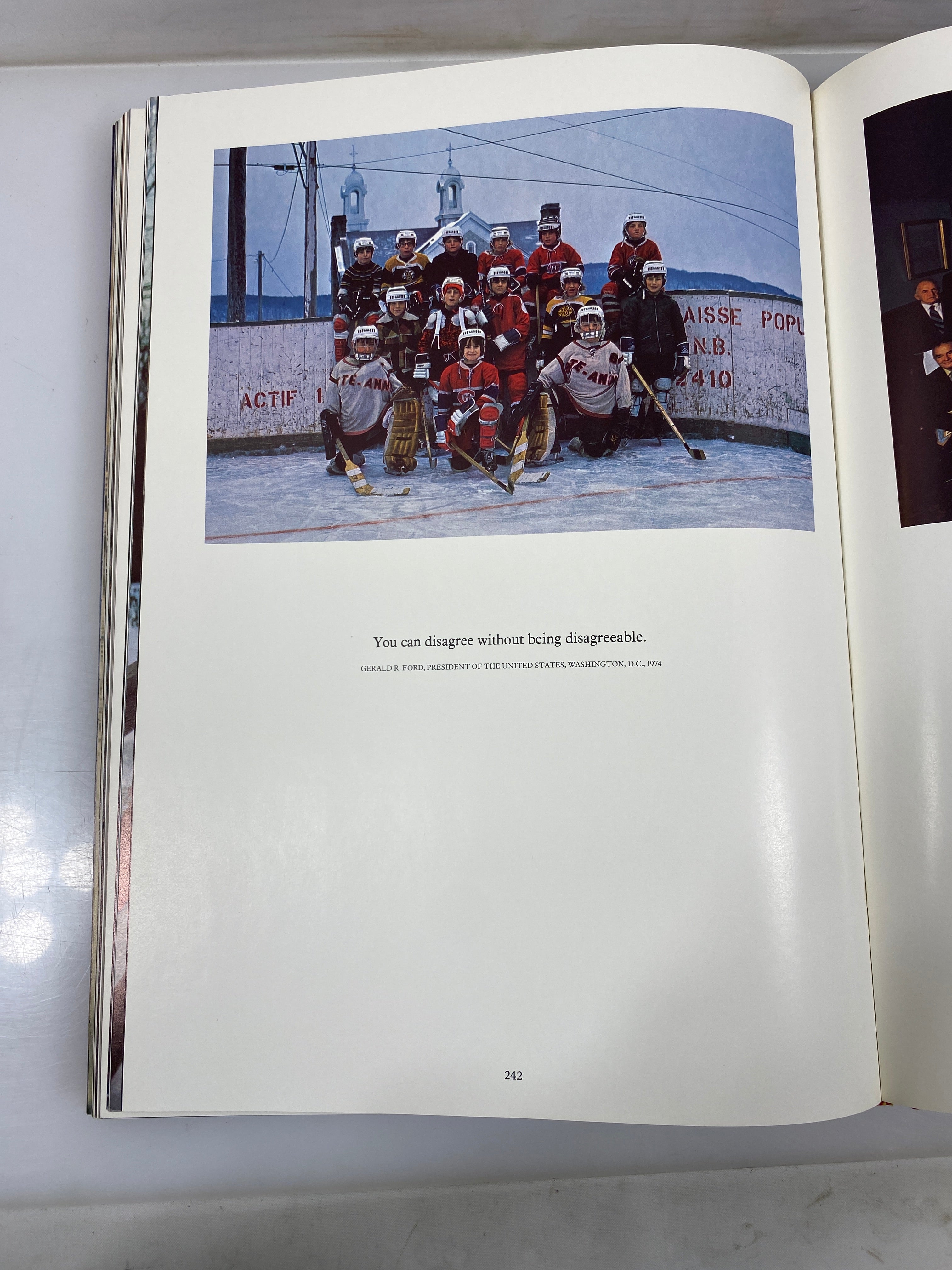 Between Friends/Entre Amis Slipcase 1976 HC