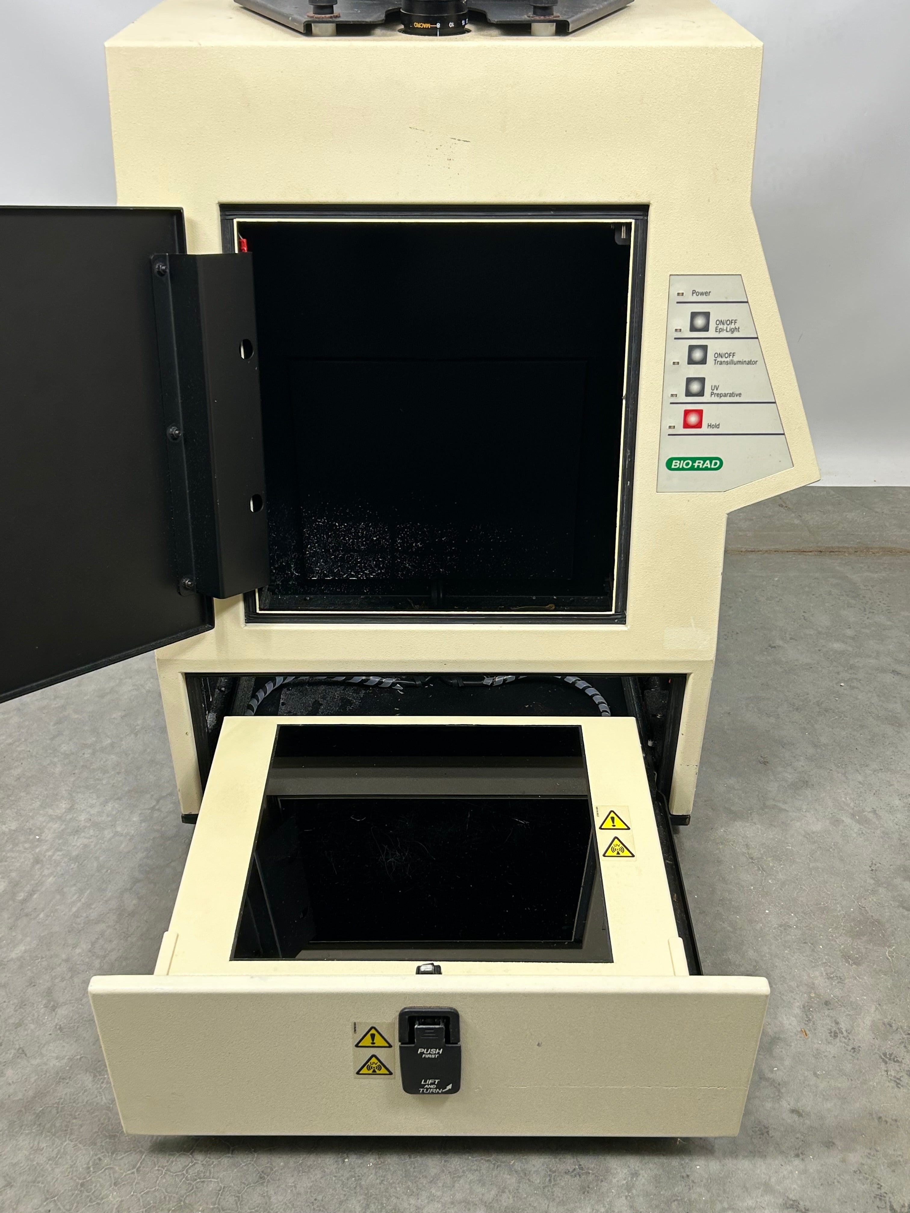 Bio-Rad Gel Documentation 2000 w/ Camera