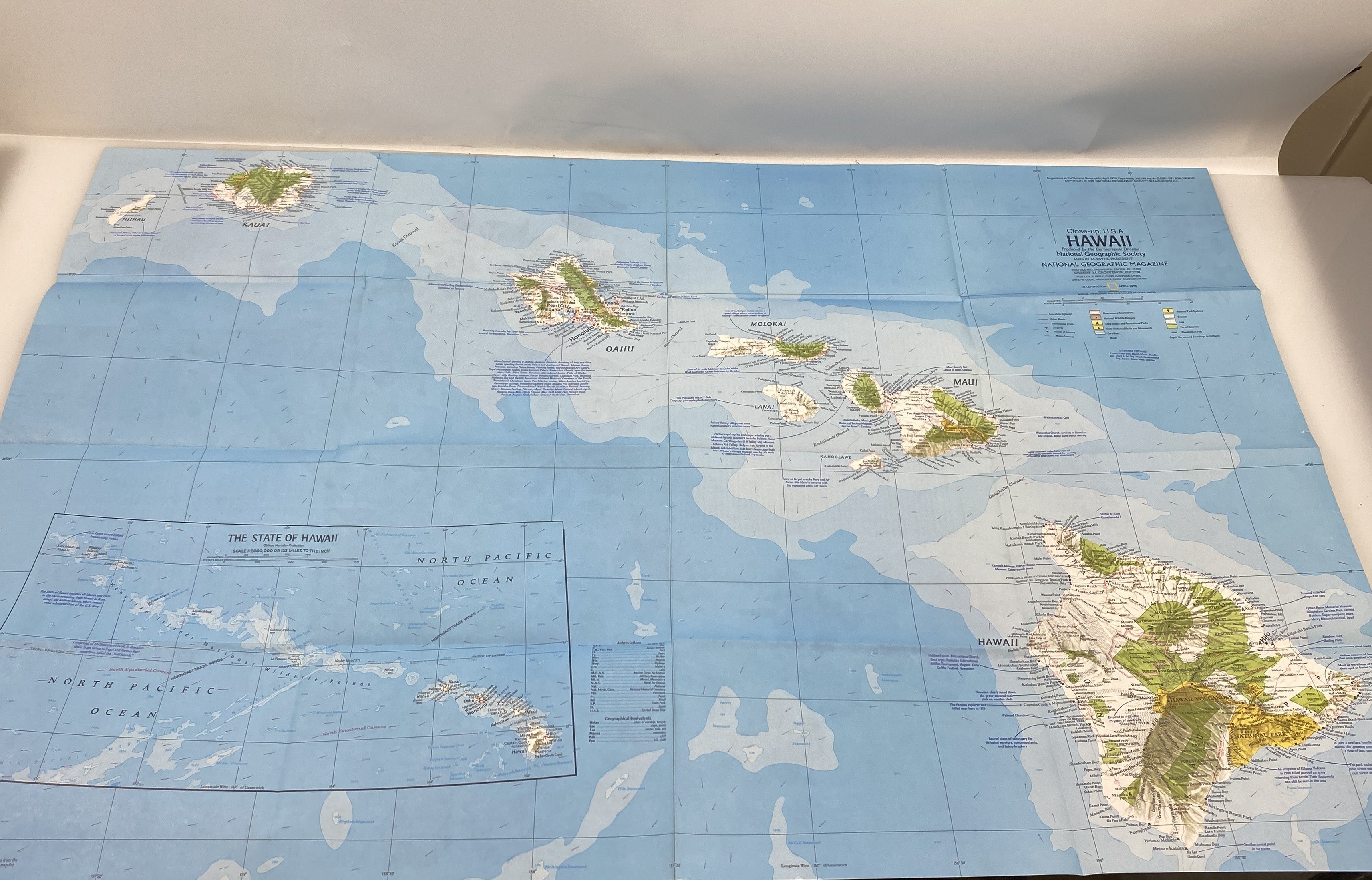 Birds of Hawaii by Munro 1960 HCDJ w/ Nat Geo Hawaii Map (1976)