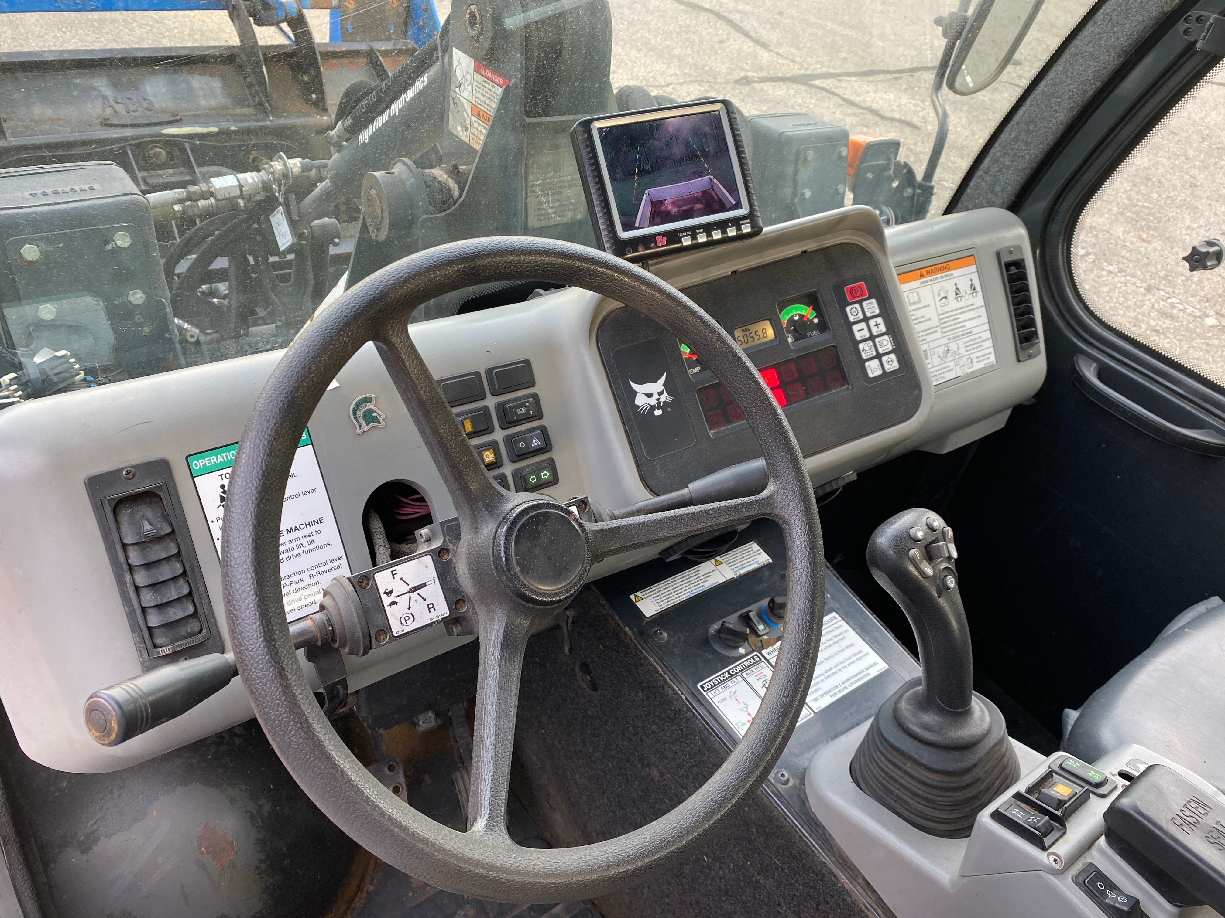 Bobcat Toolcat 5600 Utility Work Vehicle #3