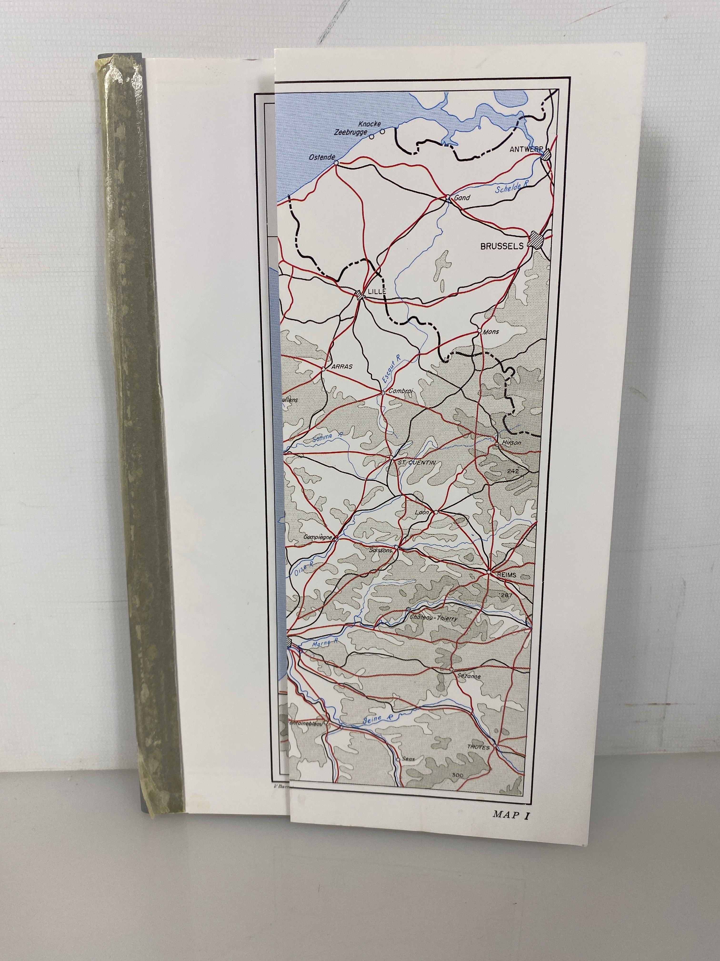 Book of 24 Reprinted Maps WWII D-Day Normandy Landing & Advance SC