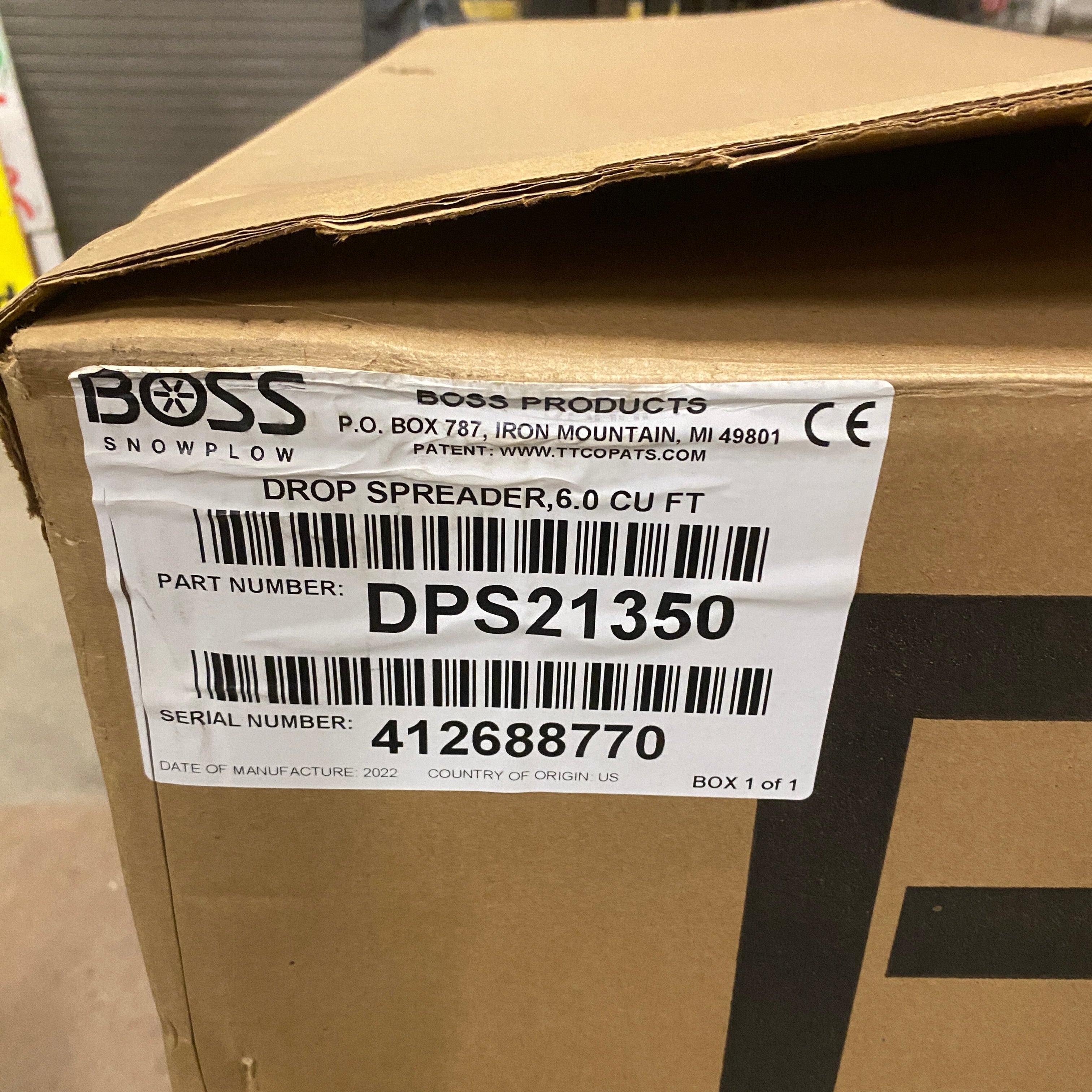 Boss #DPS21350 Road/Sidewalk Mounted Salter Kit