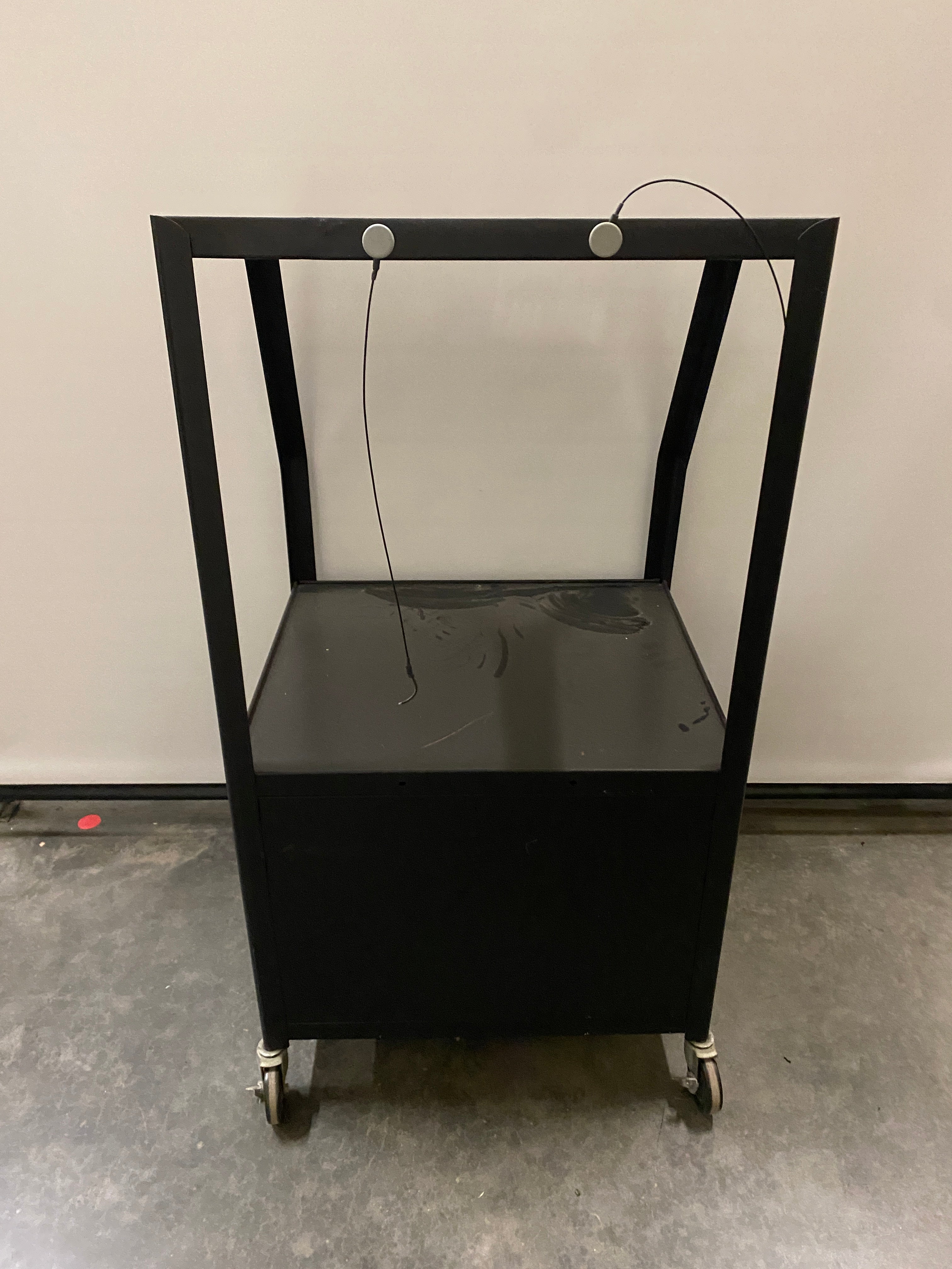 Bretford Rolling Cart