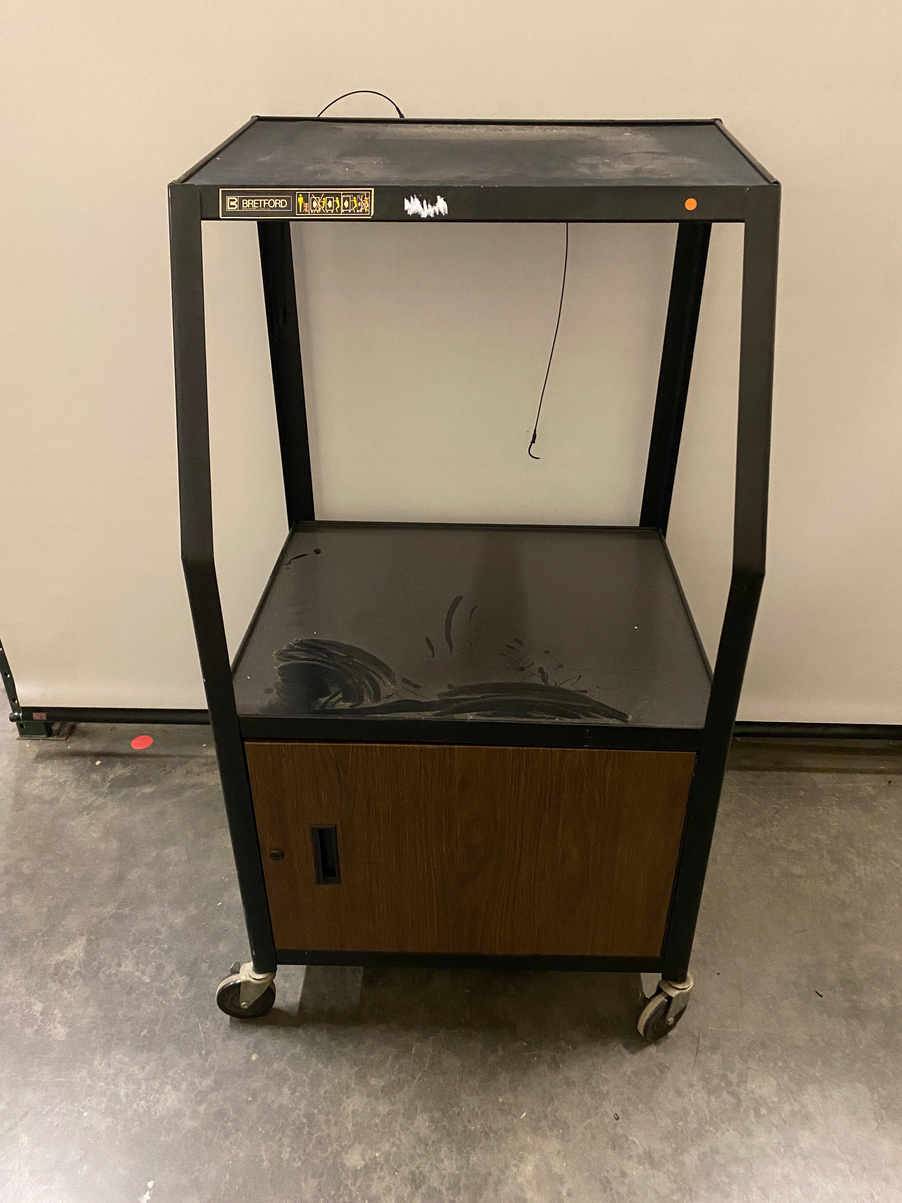 Bretford Rolling Cart