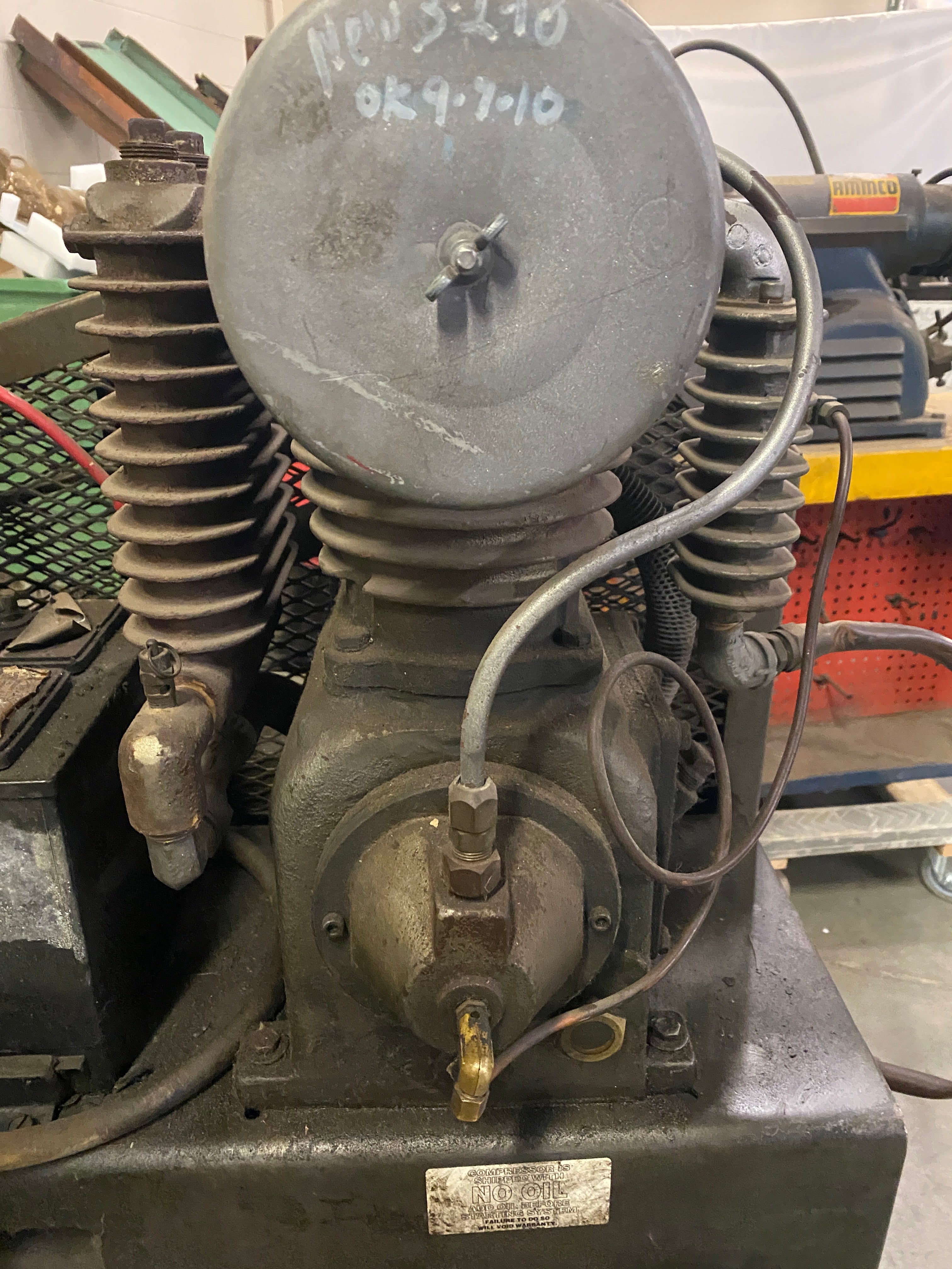 Briggs and Stratton #931A Industrial Plus Air Compressor