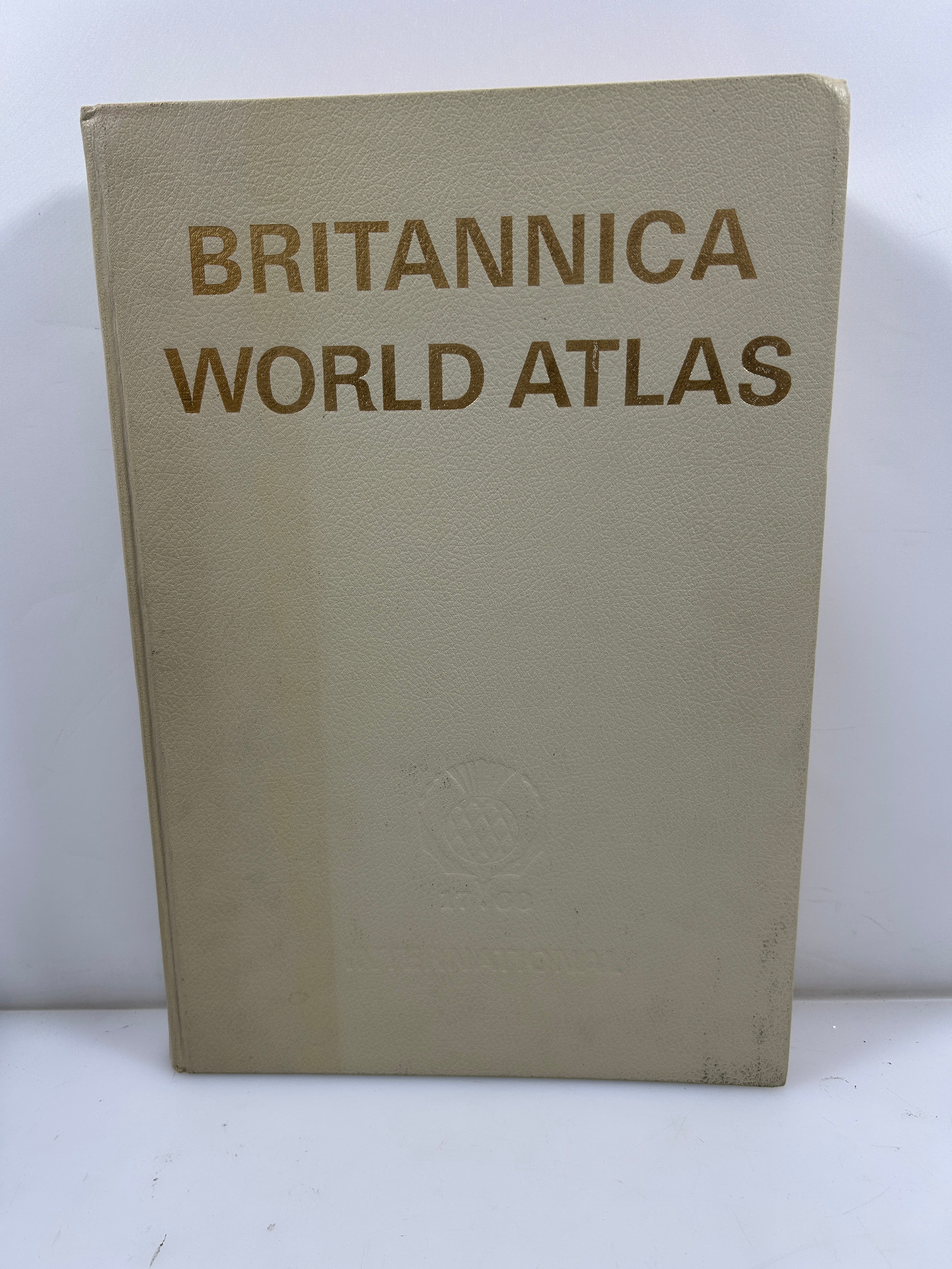 Britannica World Atlas Ed Maurice B Mitchell Pub William Benton 1966 HC
