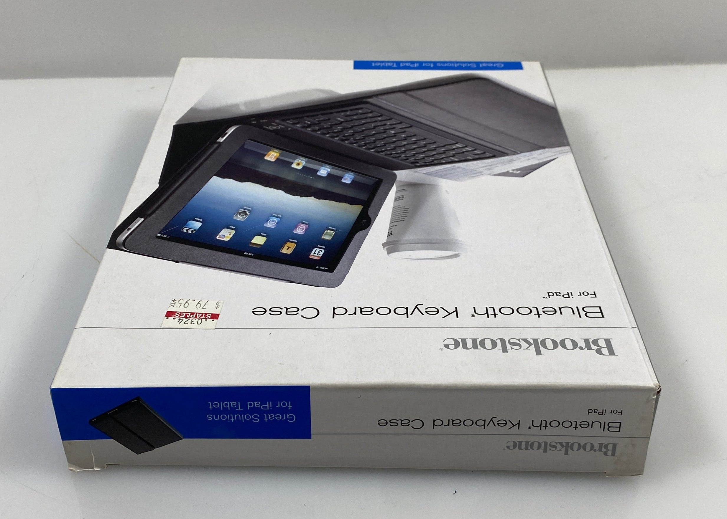 Brookstone Bluetooth Keyboard Case for iPad