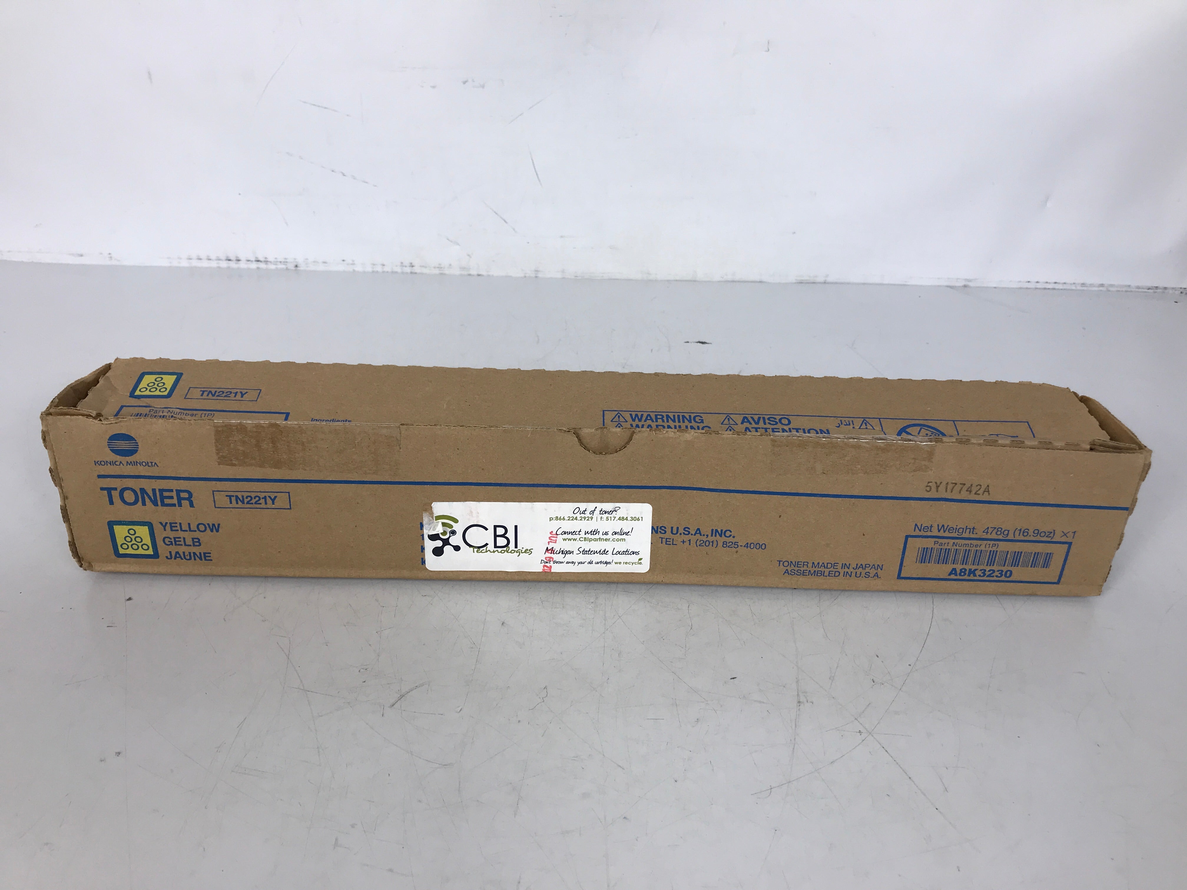 Brother TN221Y Genuine Yellow Toner