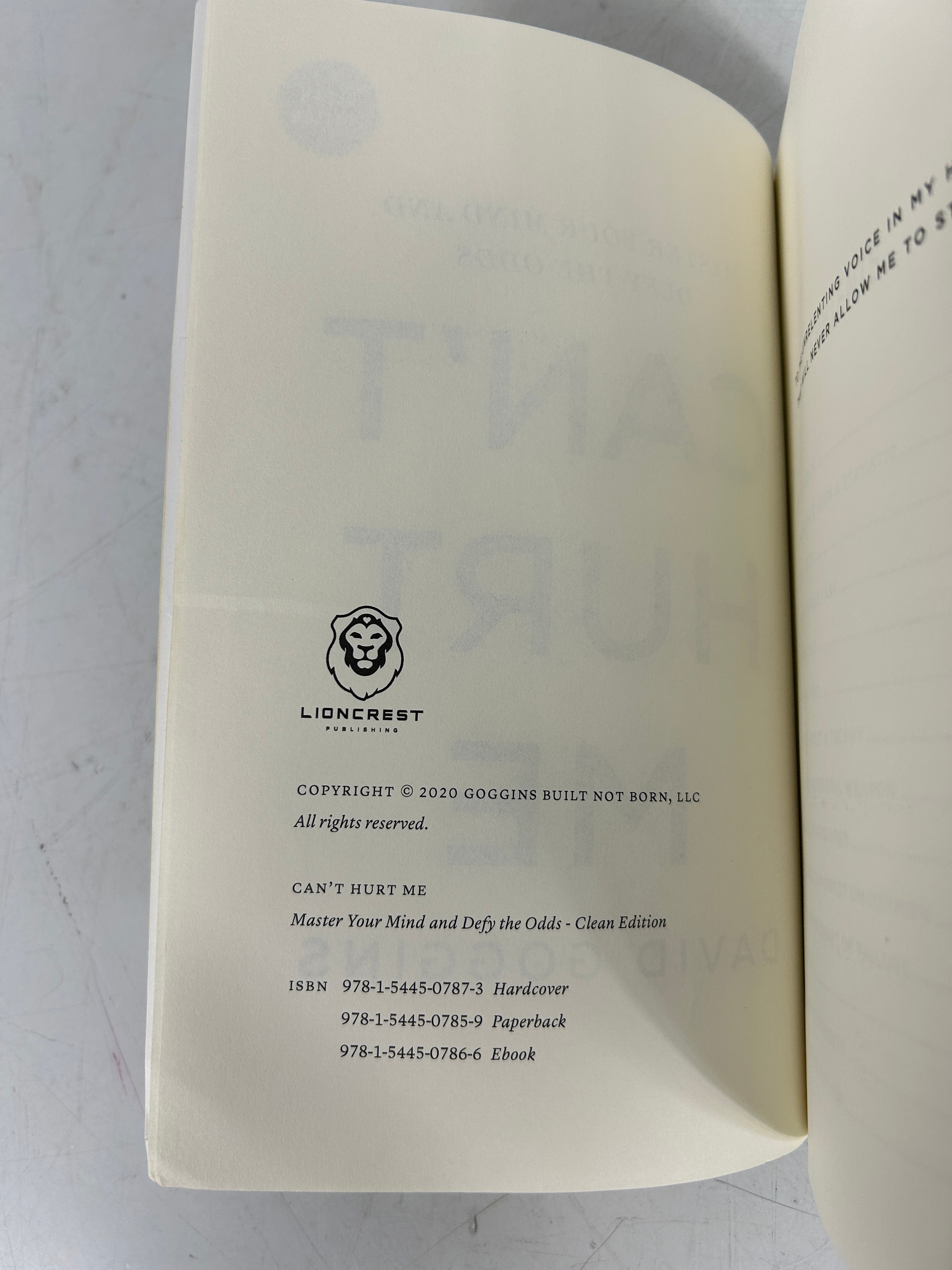 Can't Hurt Me: Master Your Mind and Defy the Odds - Clean Edition SC