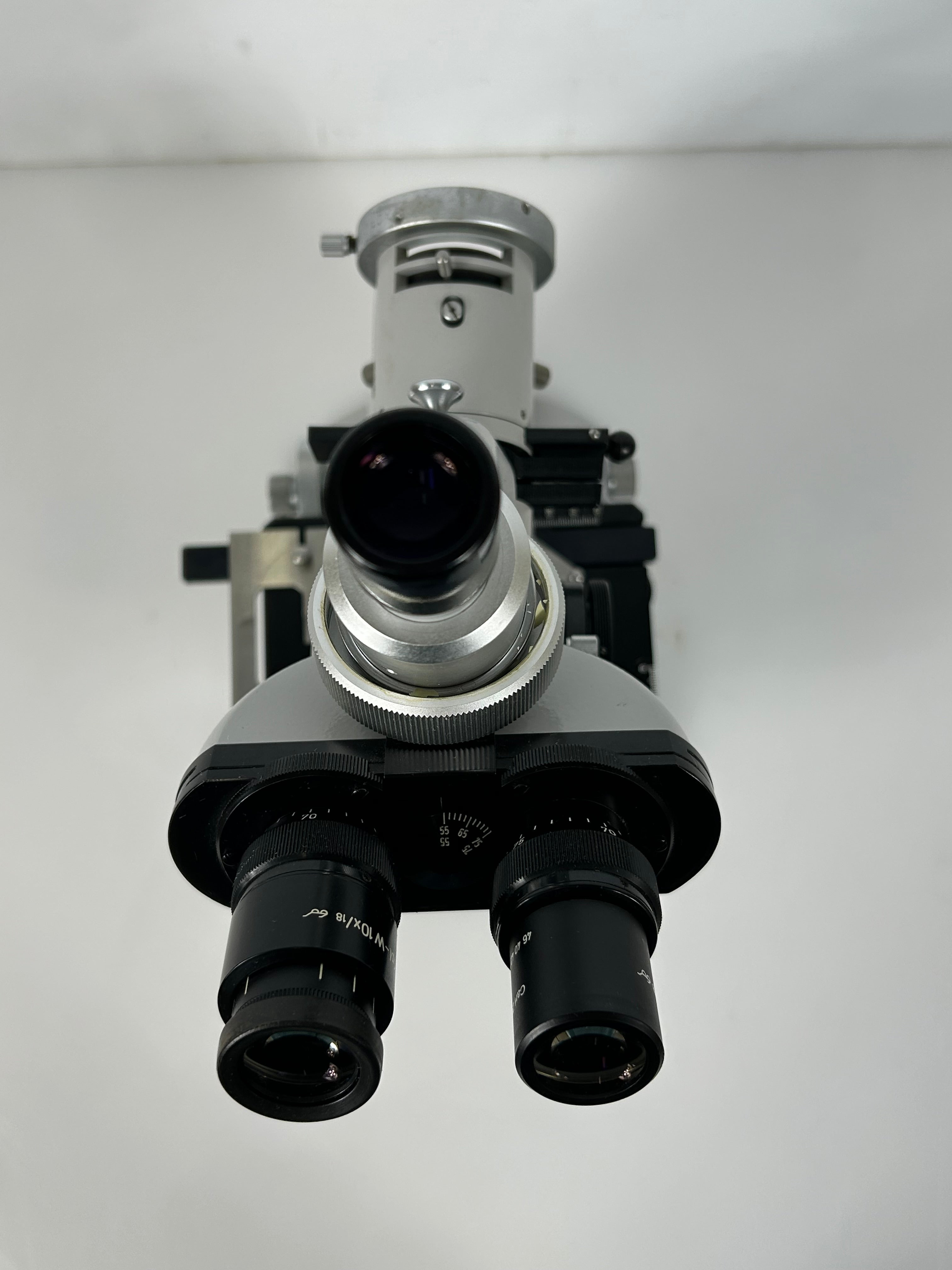 Carl Zeiss Trinocular Fluorescence Microscope